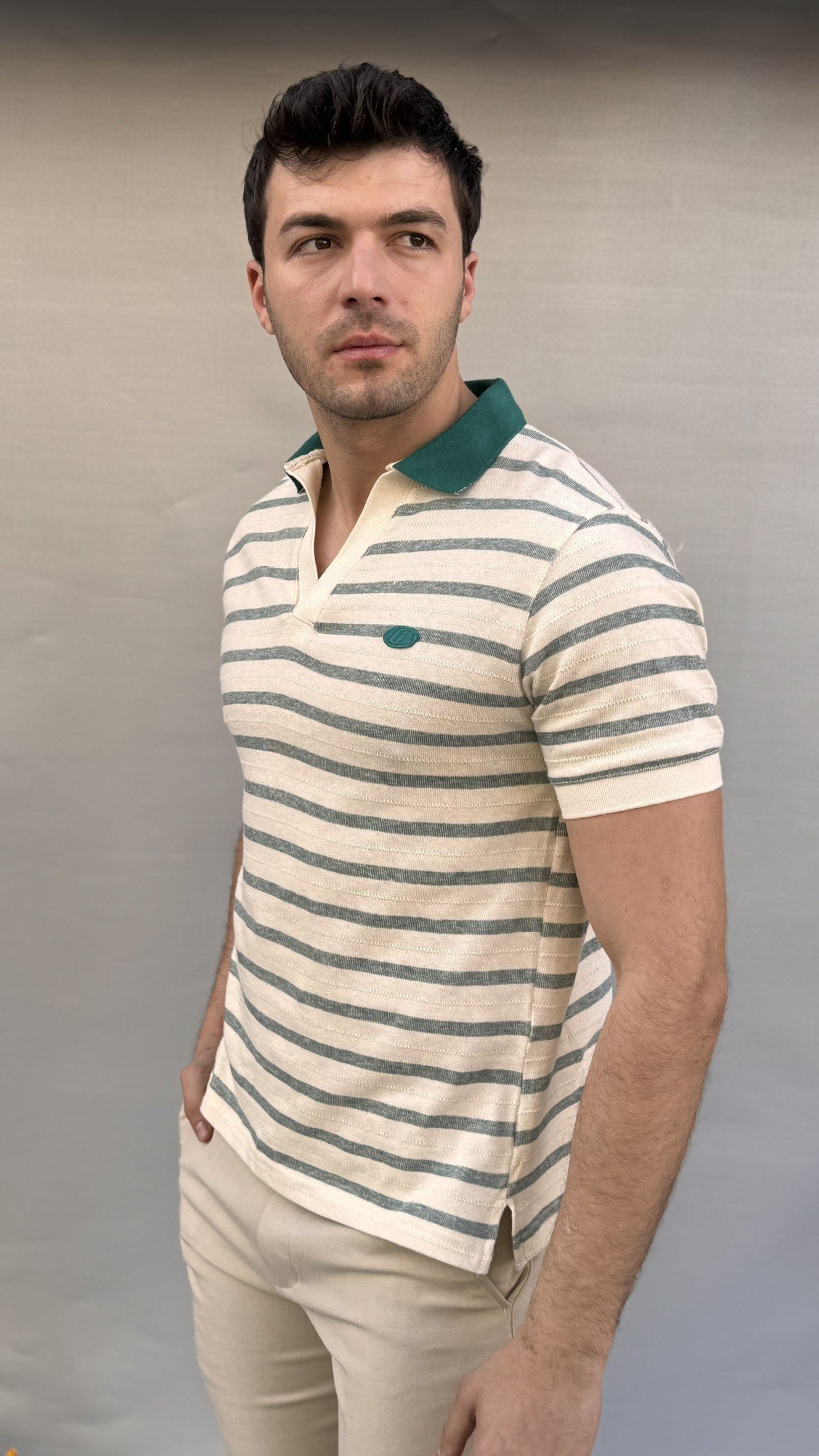 Çizgili Yakalı Triko T-shirt