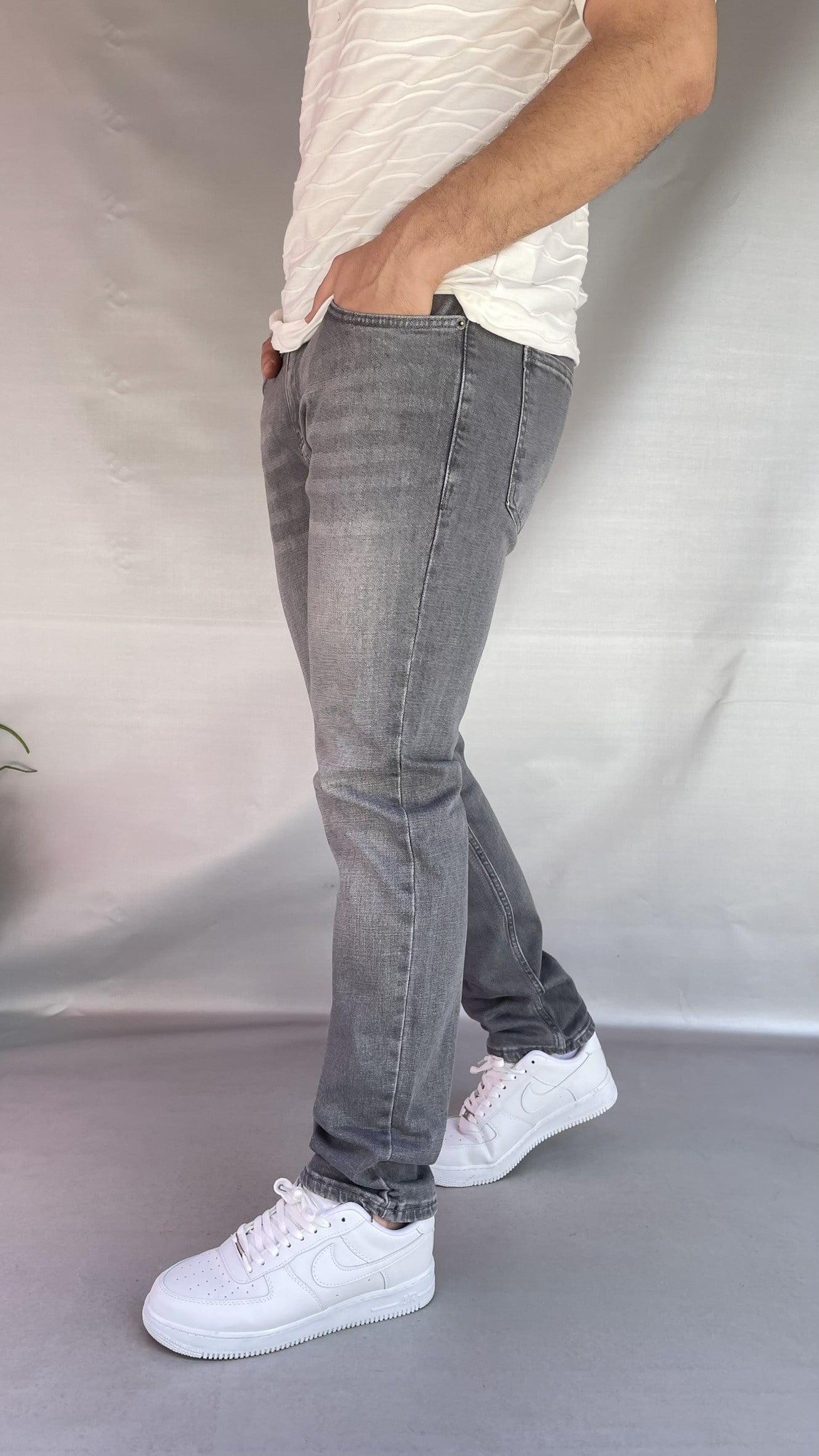 Gri Düz Slim Fit Jean