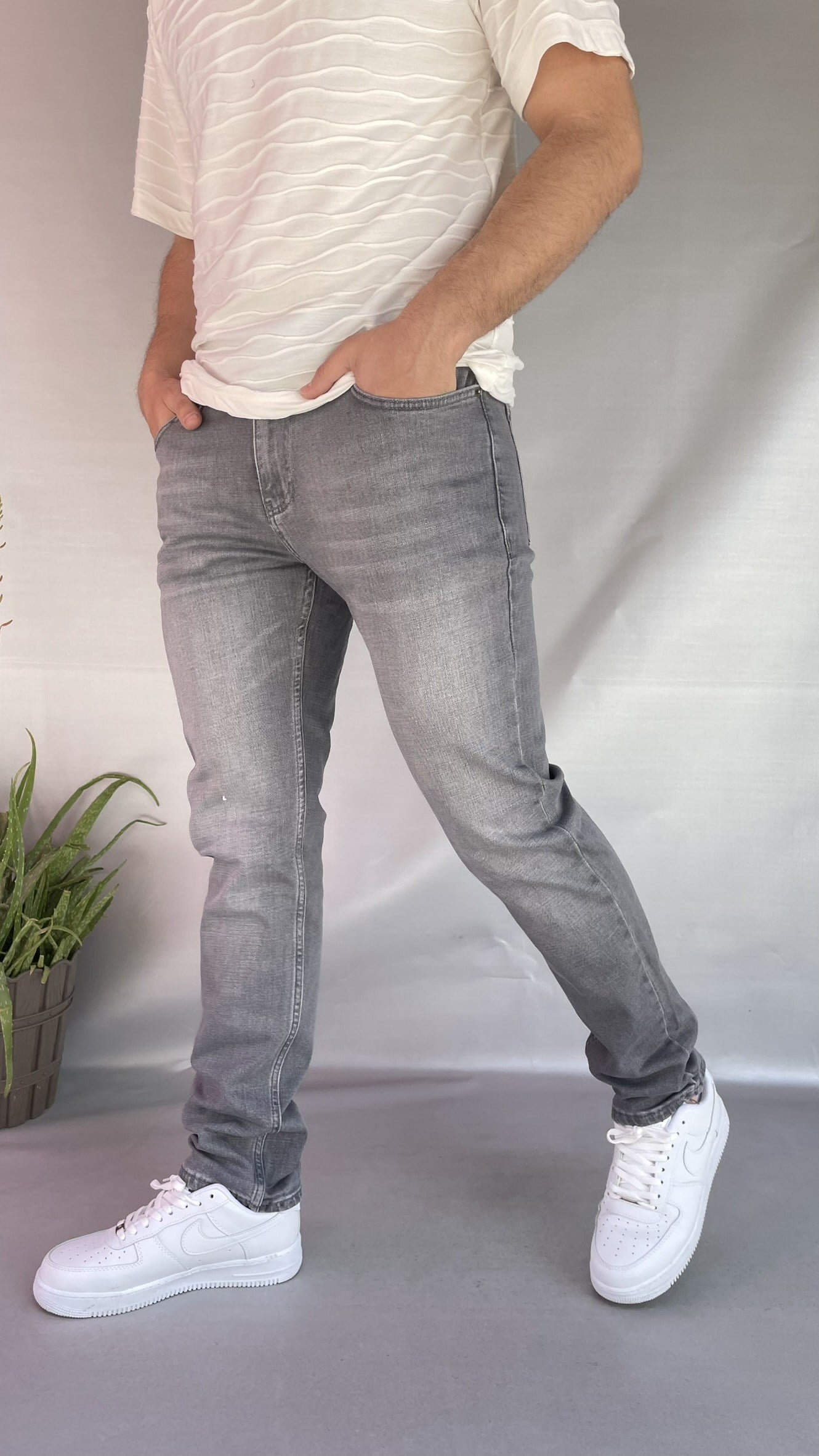 Gri Düz Slim Fit Jean
