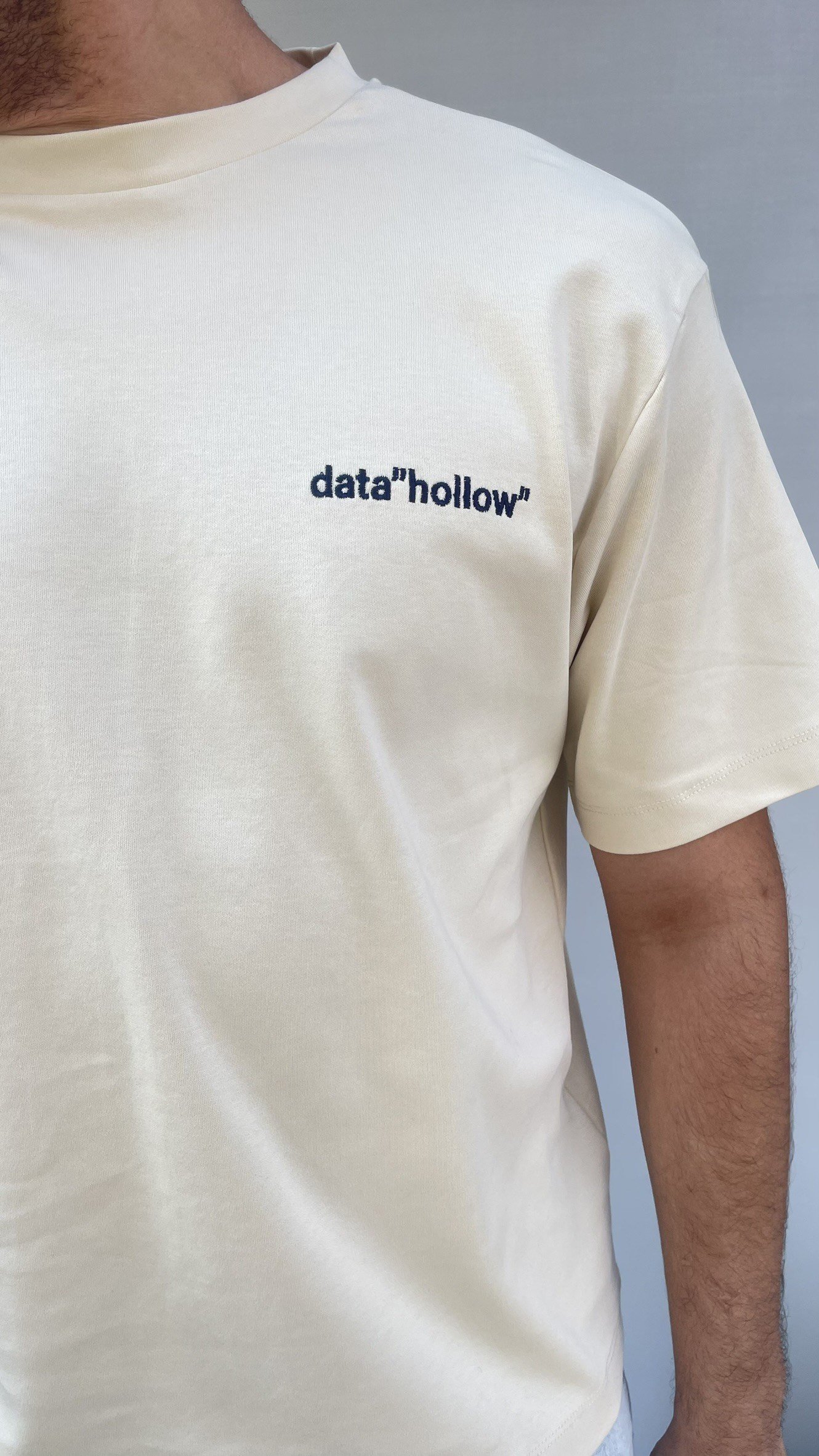 Hollow Nakışlı Oversize T-shirt