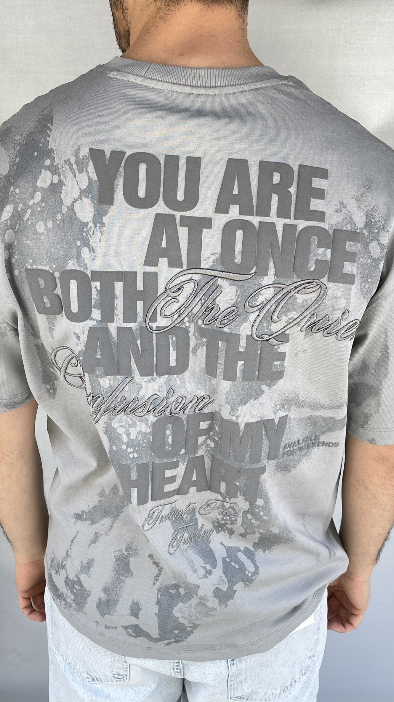 Kabartma Yazılı Batik Oversize T-shirt