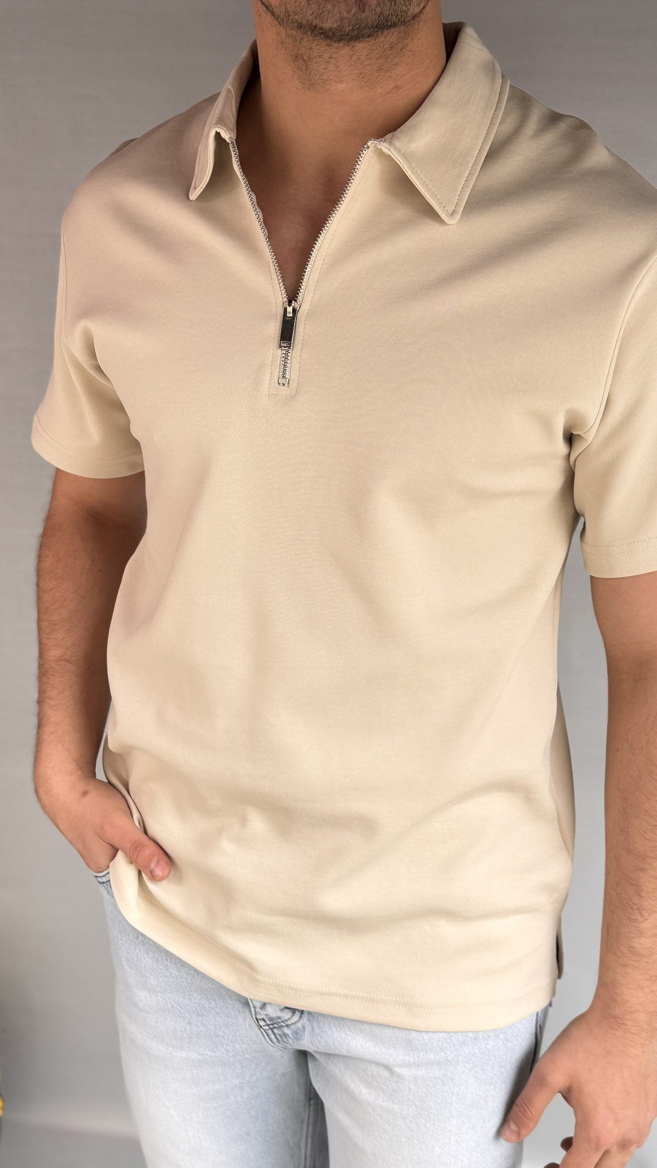 Keps Fermuarlı T-shirt