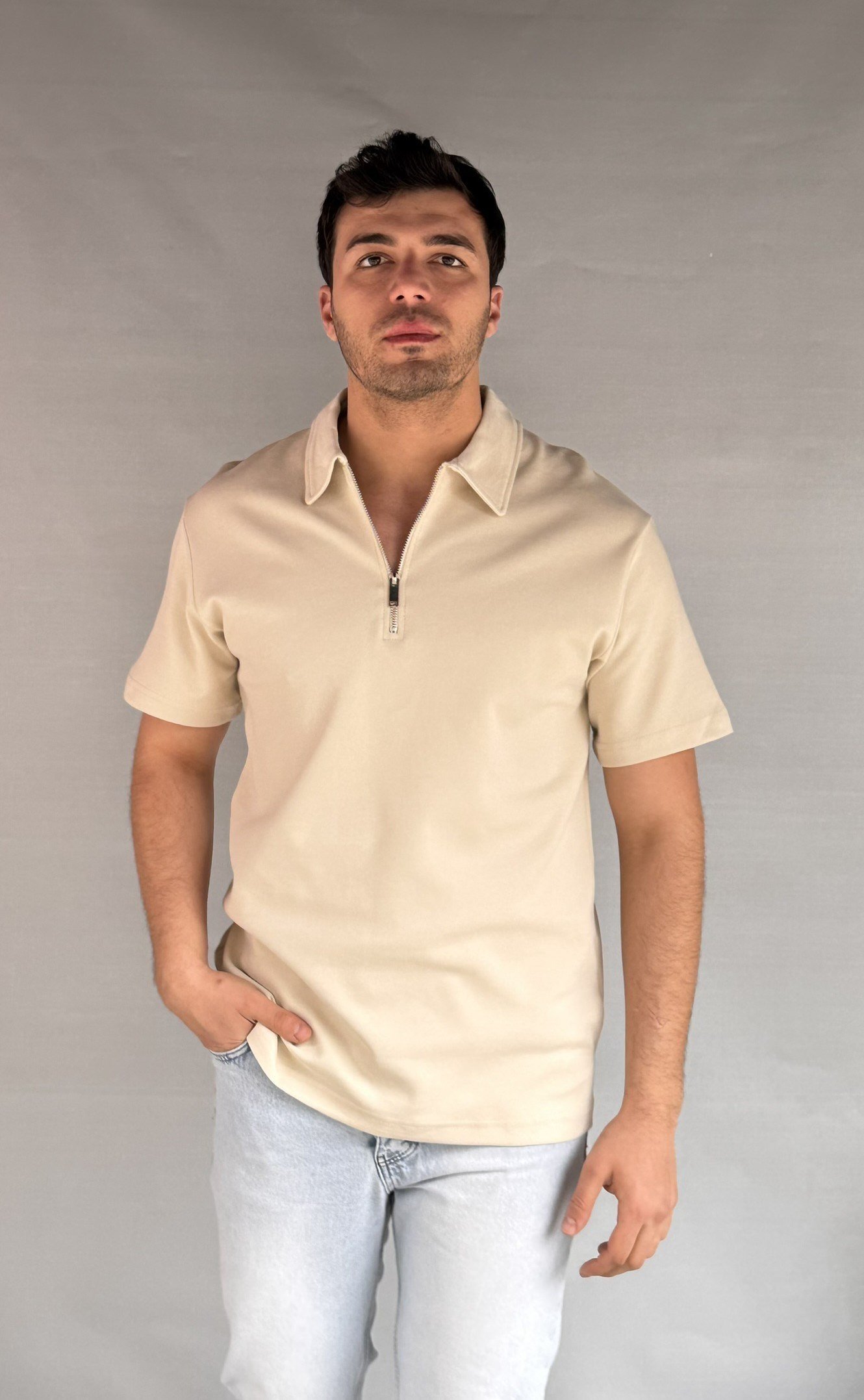 Keps Fermuarlı T-shirt
