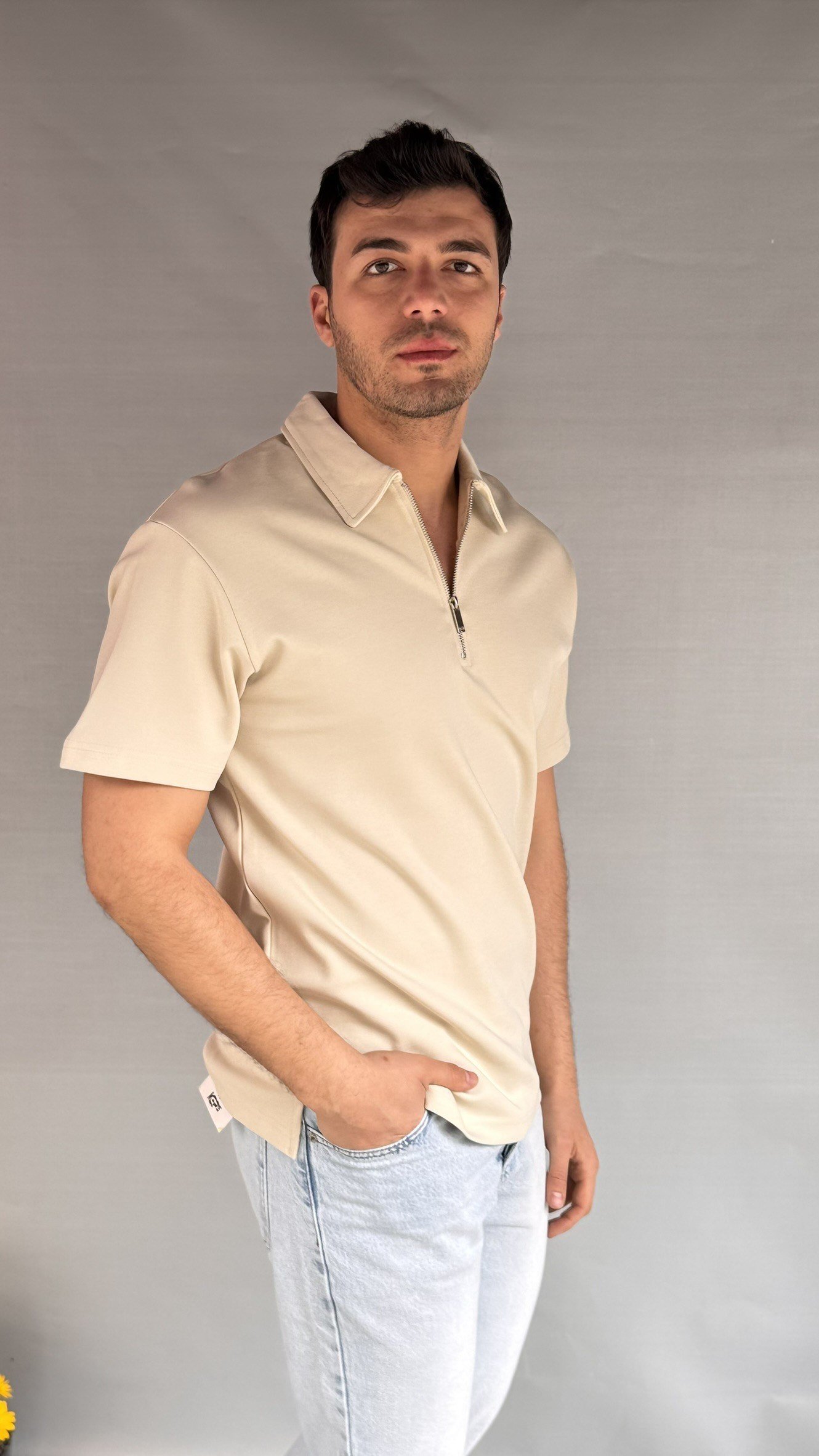Keps Fermuarlı T-shirt