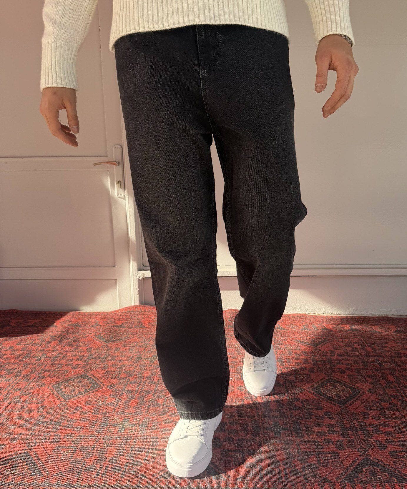 Keps Siyah Yıkamalı Relax Baggy Jean