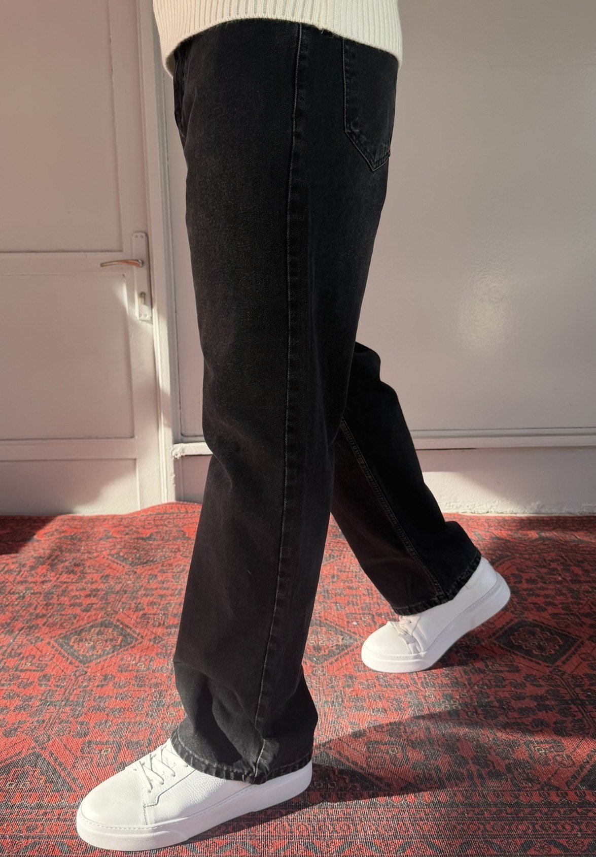 Keps Siyah Yıkamalı Relax Baggy Jean