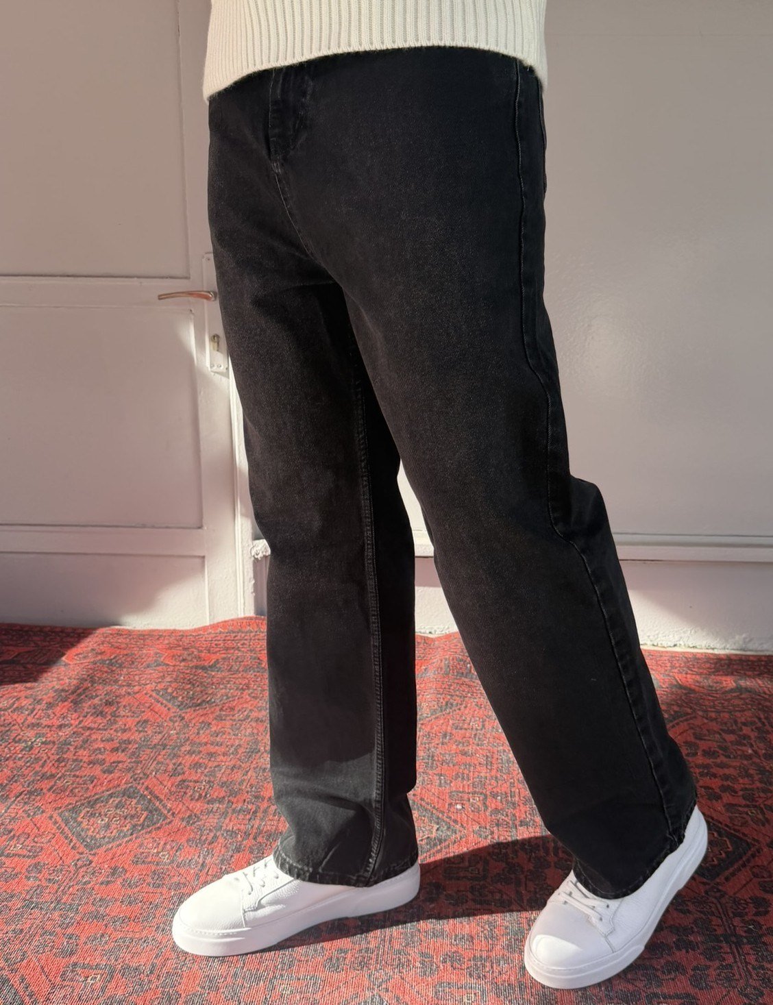 Keps Siyah Yıkamalı Relax Baggy Jean