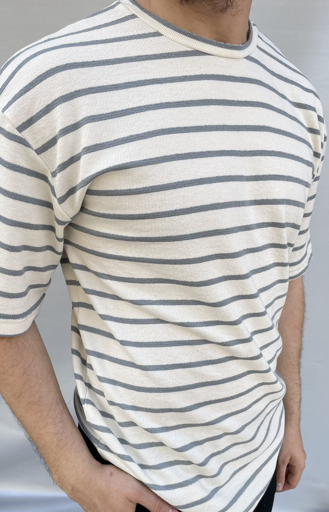 Keps Yan Çizgi T-shirt