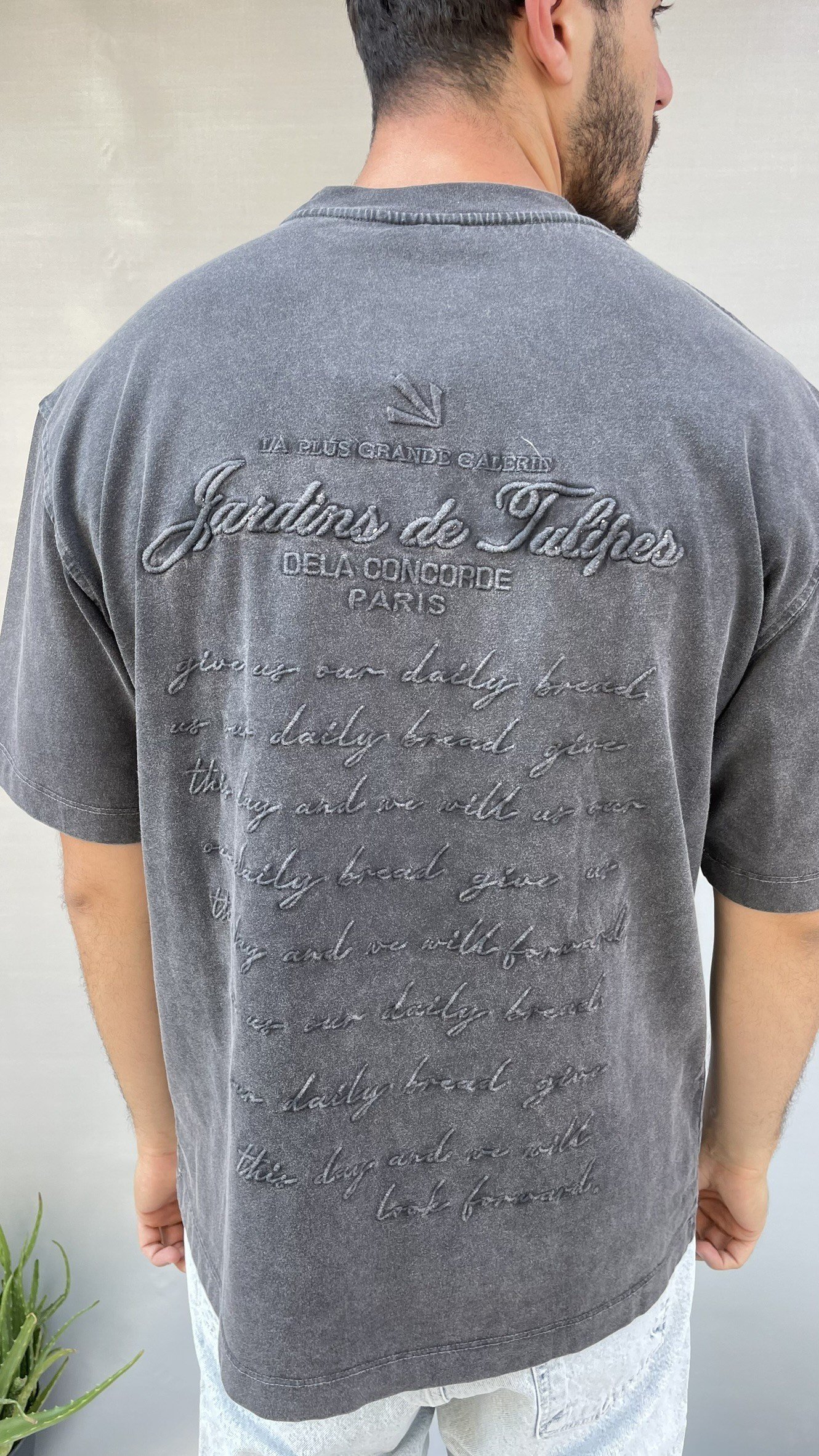Sırt Yazı Nakış Oversize T-shirt