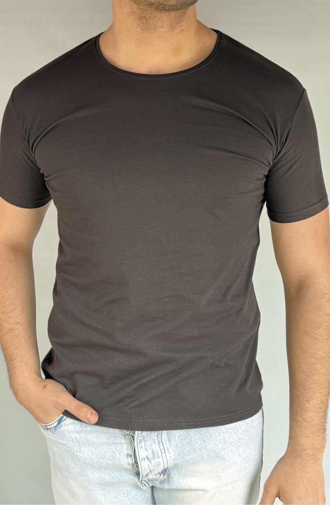 Slim Fit Basic T-shirt