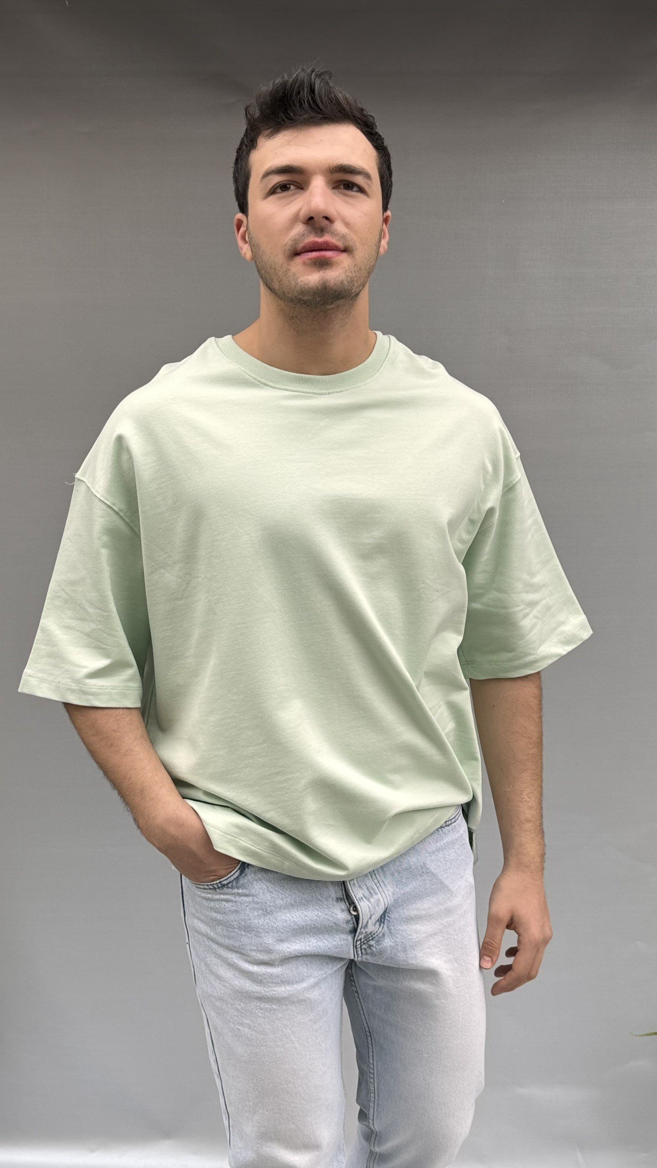 Yan Yırtmaç Detay Oversize T-shirt