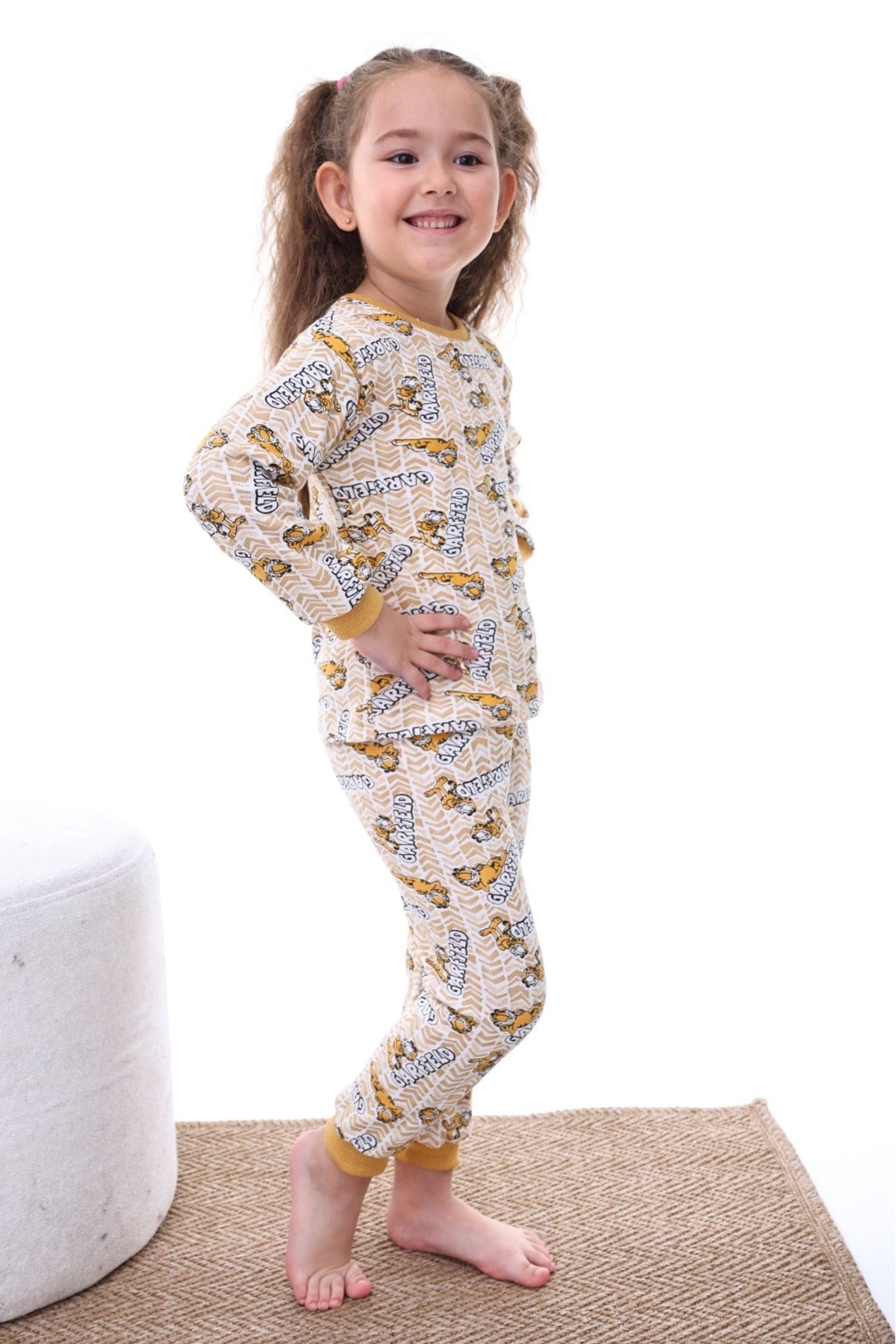 Mevsimlik Pamuklu Kumaş Karikatürlü Unisex Çocuk Pijama Takımı