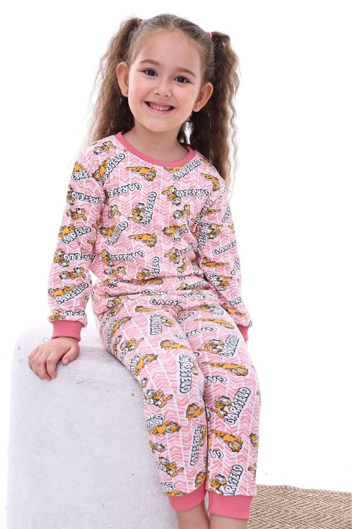 Mevsimlik Pamuklu Kumaş Karikatürlü Unisex Çocuk Pijama Takımı