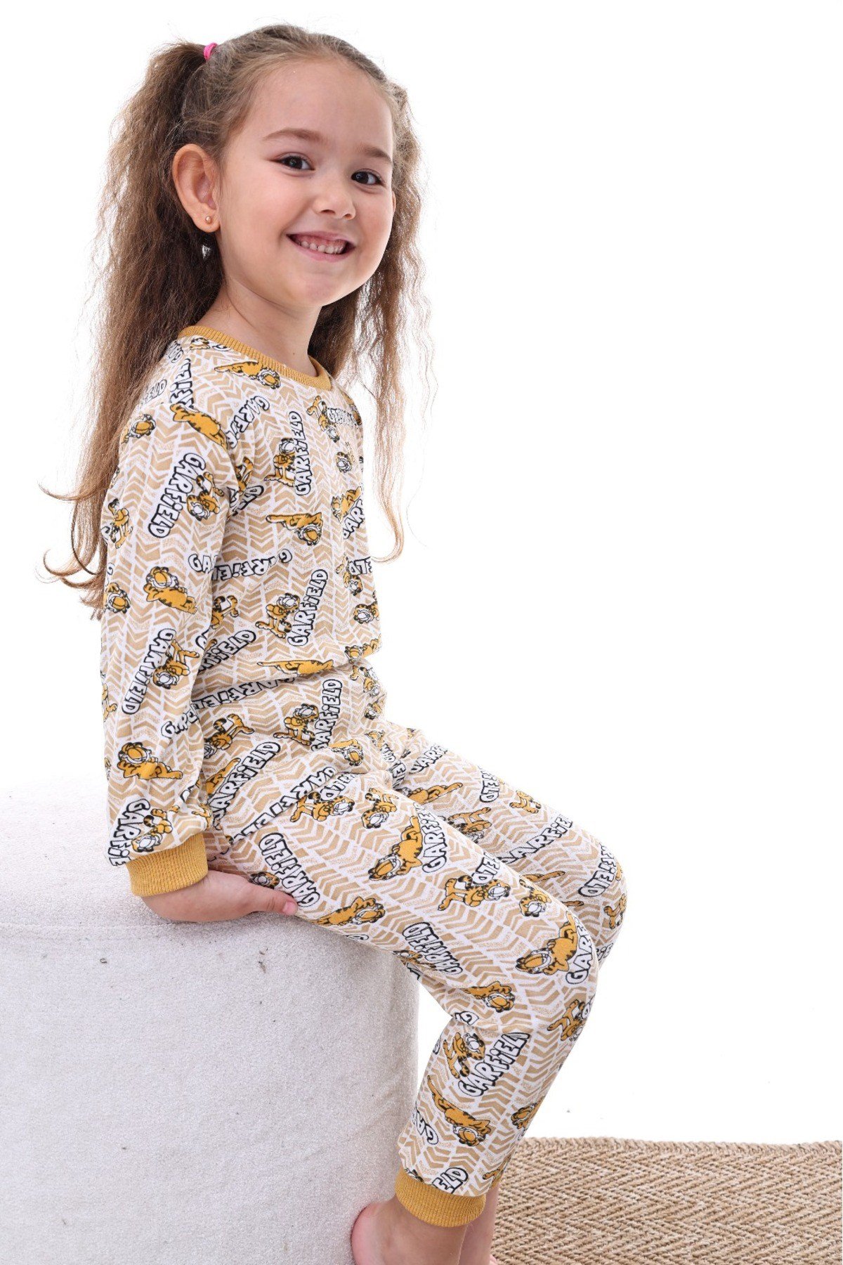 Mevsimlik Pamuklu Kumaş Karikatürlü Unisex Çocuk Pijama Takımı
