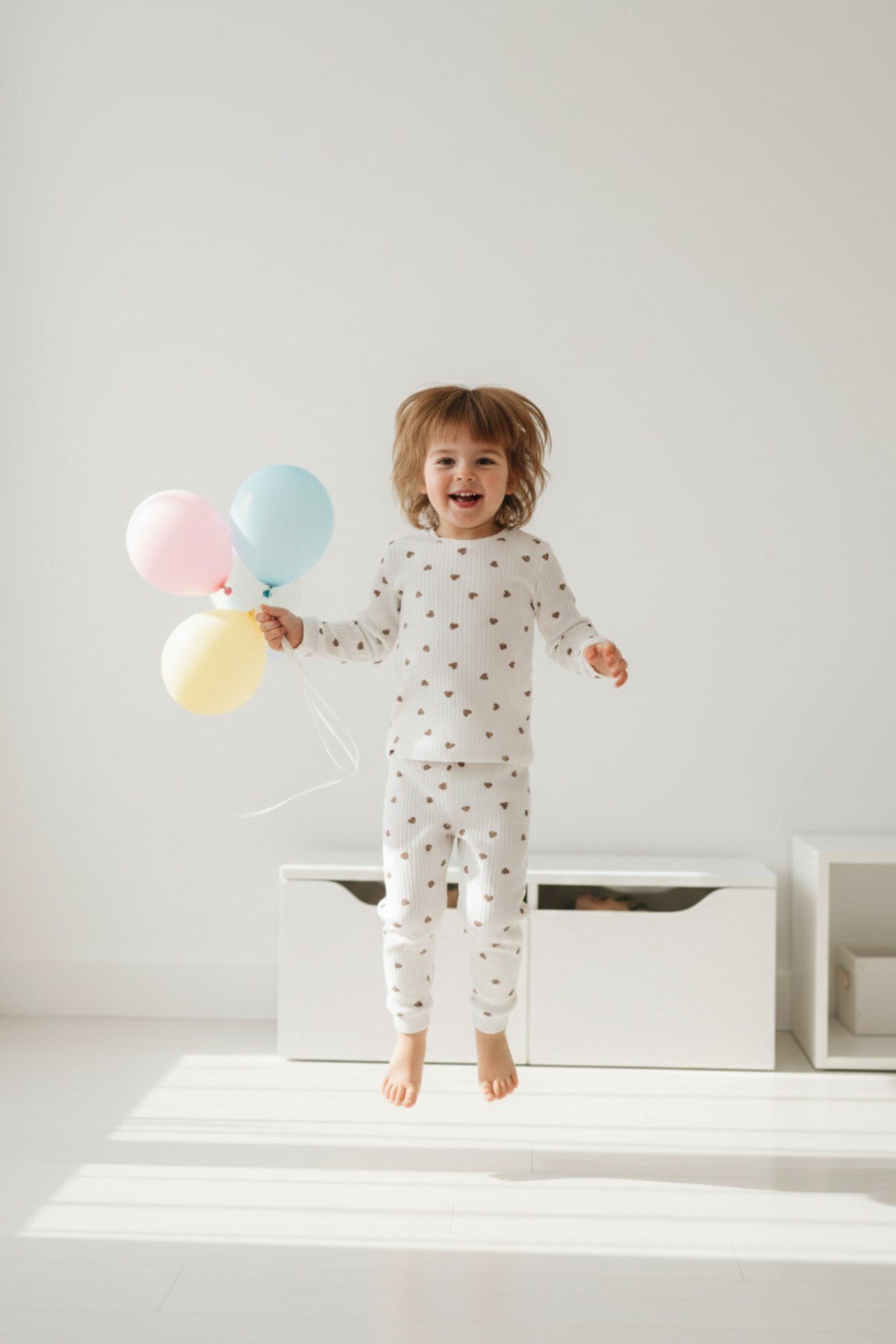 Raporlu Kumaş Desenli Çocuk Pijama Takımı