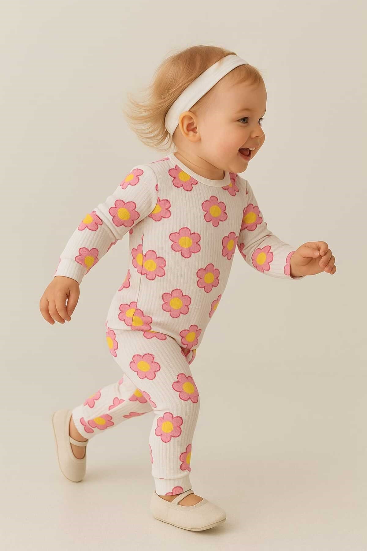 raporlu kumaş desenli çocuk pijama takımı