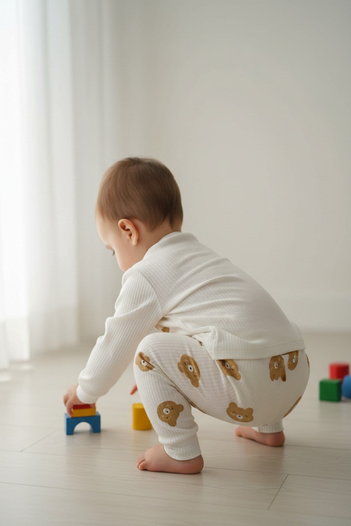 Raporlu Kumaş Desenli Çocuk Pijama Takımı