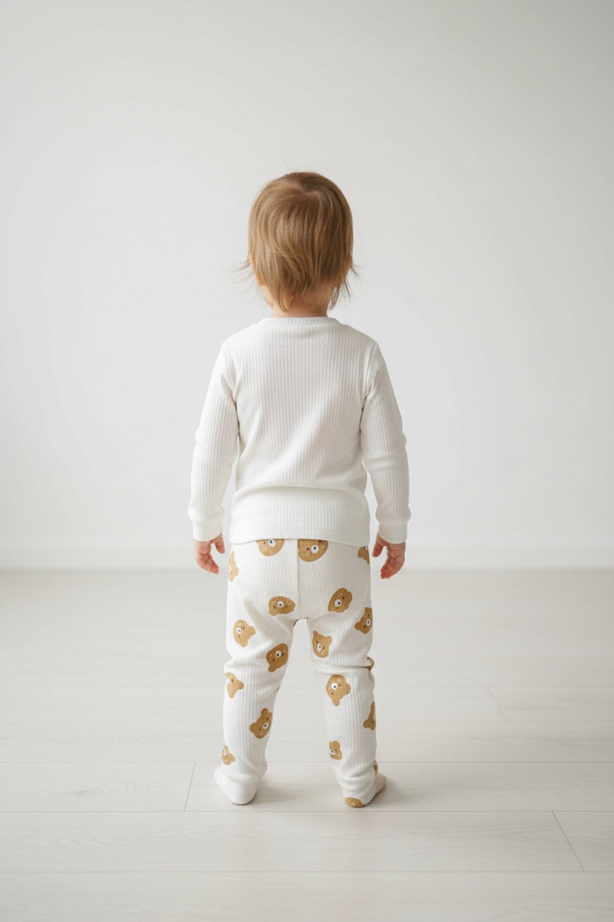 Raporlu Kumaş Desenli Çocuk Pijama Takımı