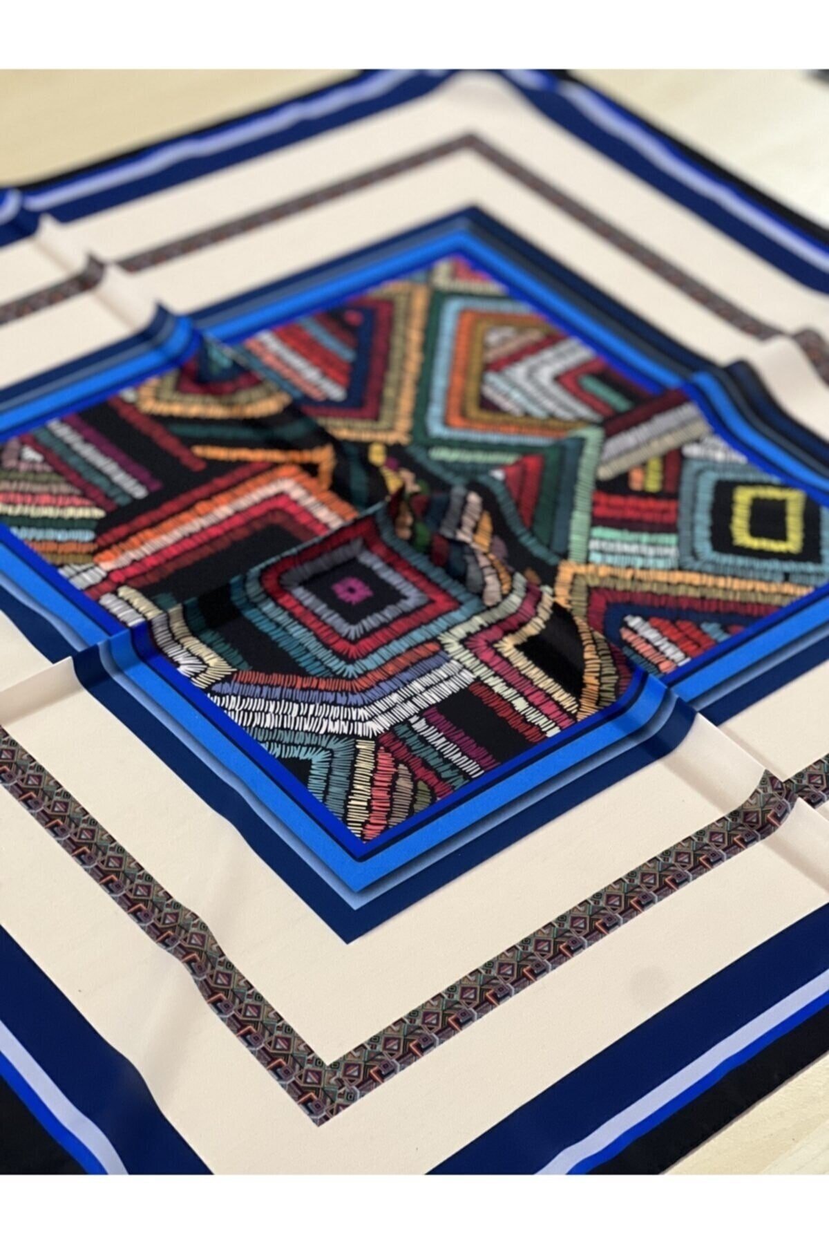 ¿ Mavi Lacivert Çizgili Desenli Ipek Janet Bandana Kadın