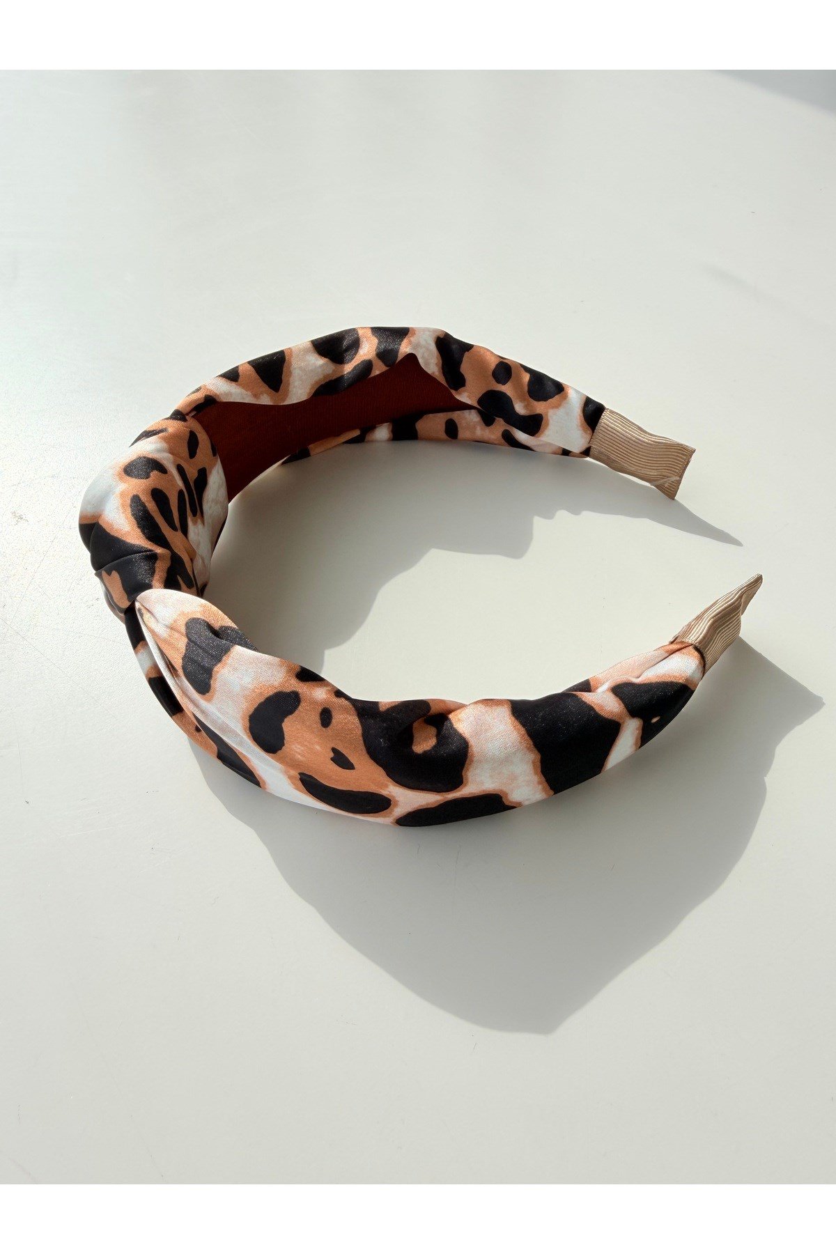 Bej Leopar Desen Düğümlü Taç Bandana Saç Aksesuarı
