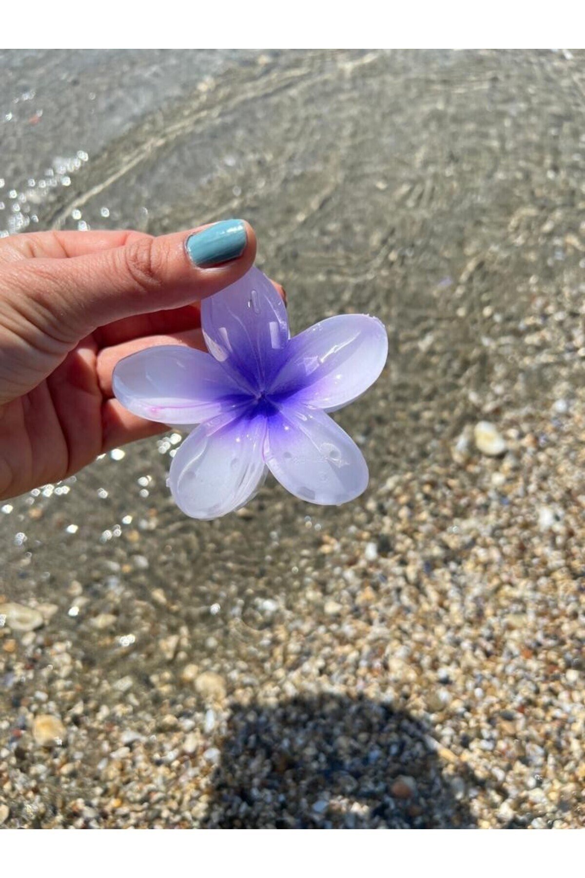 Beyaz lila LOTUS Toka