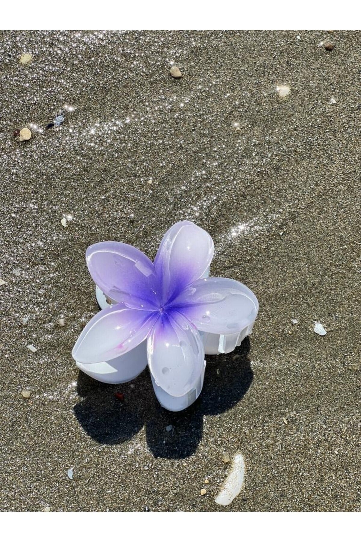 Beyaz lila LOTUS Toka