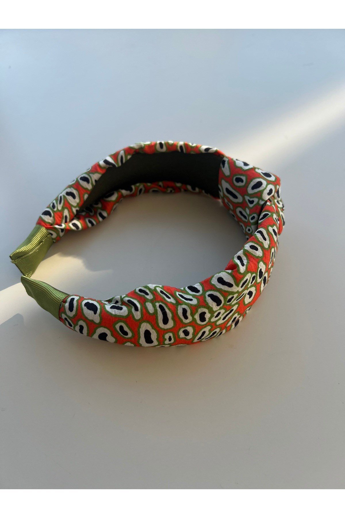 Desenli düğümlü kumaş taç bandana