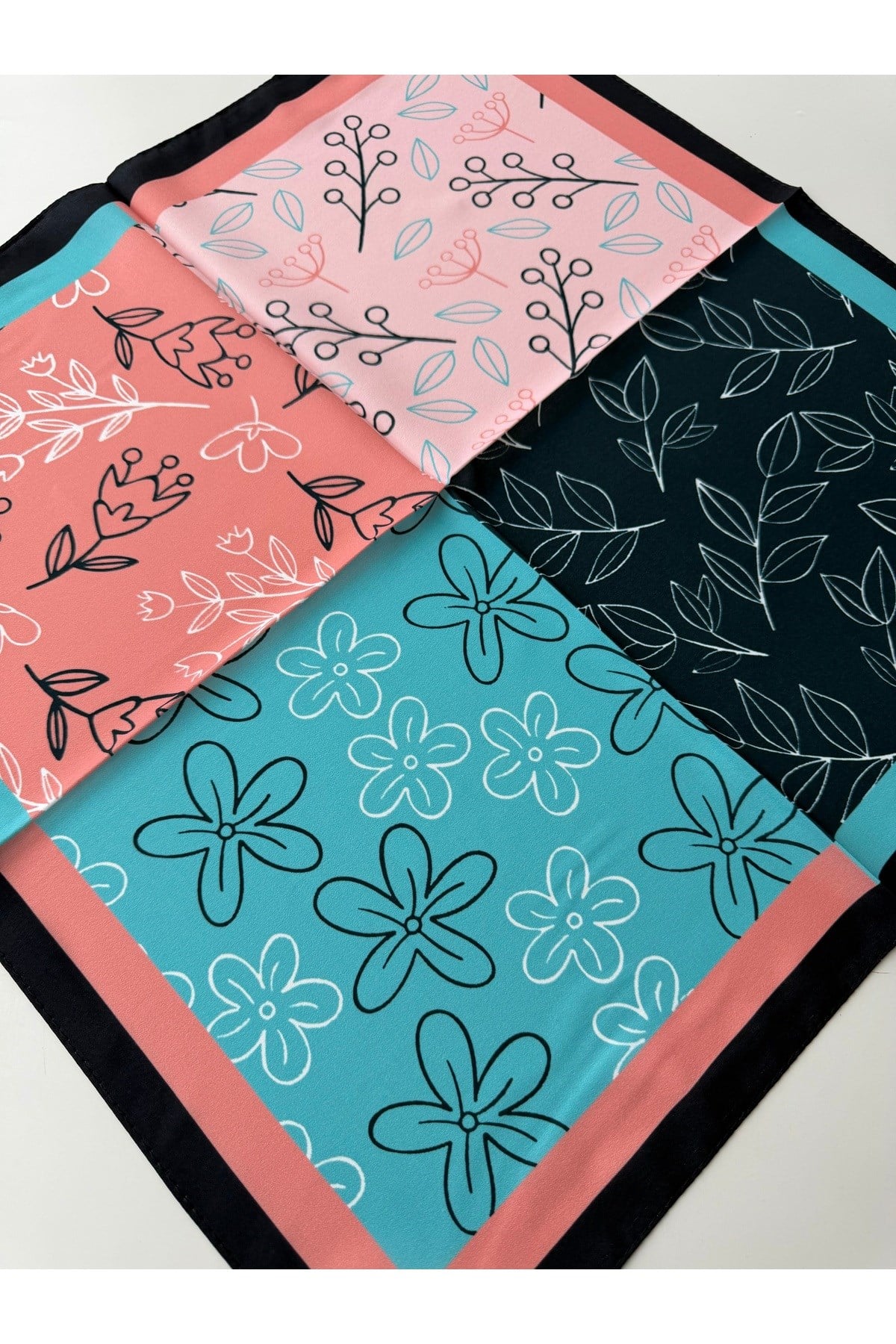 Desenli Fular Bandana 50x50 Kadın Giyim Aksesuar