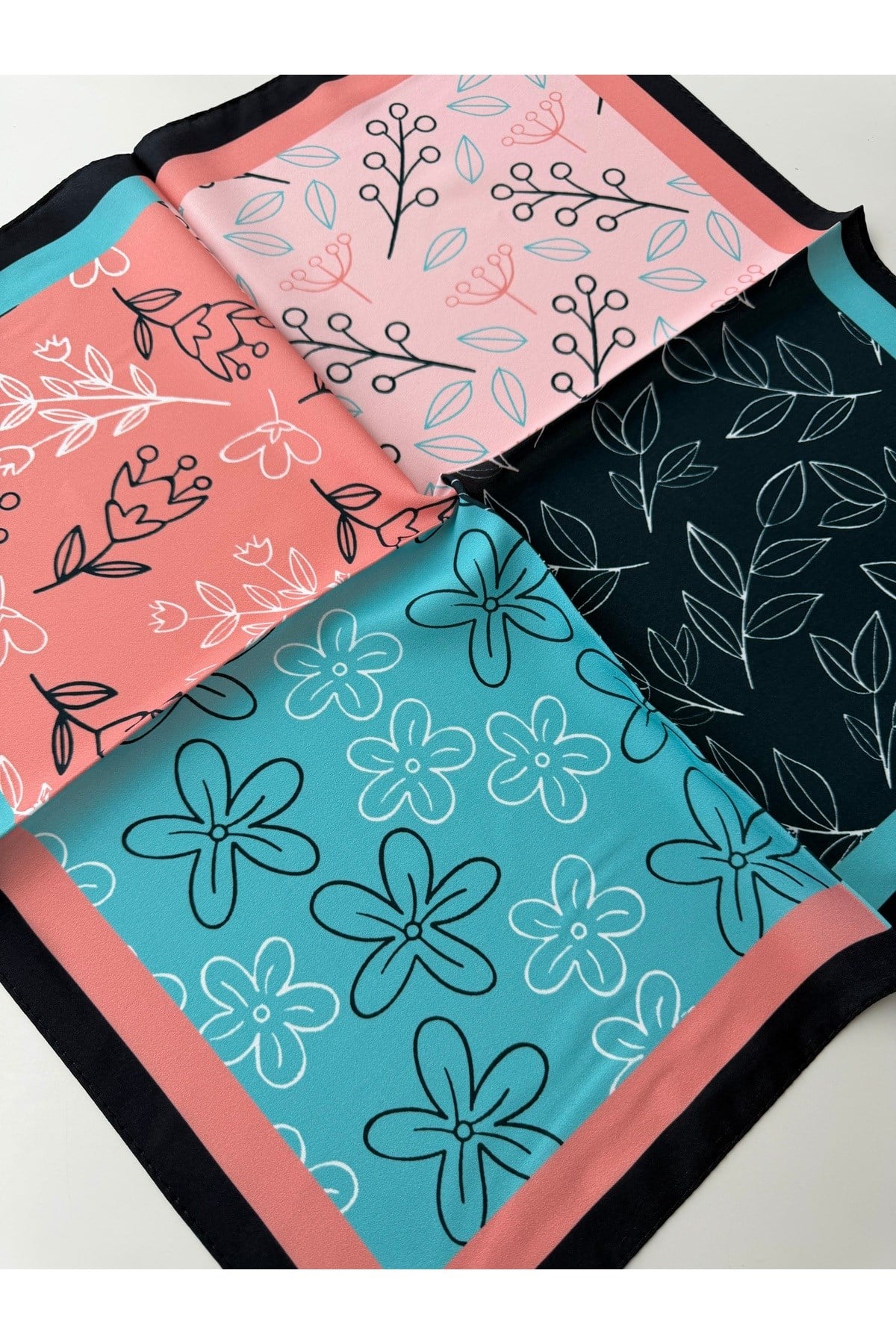 Desenli Fular Bandana 50x50 Kadın Giyim Aksesuar