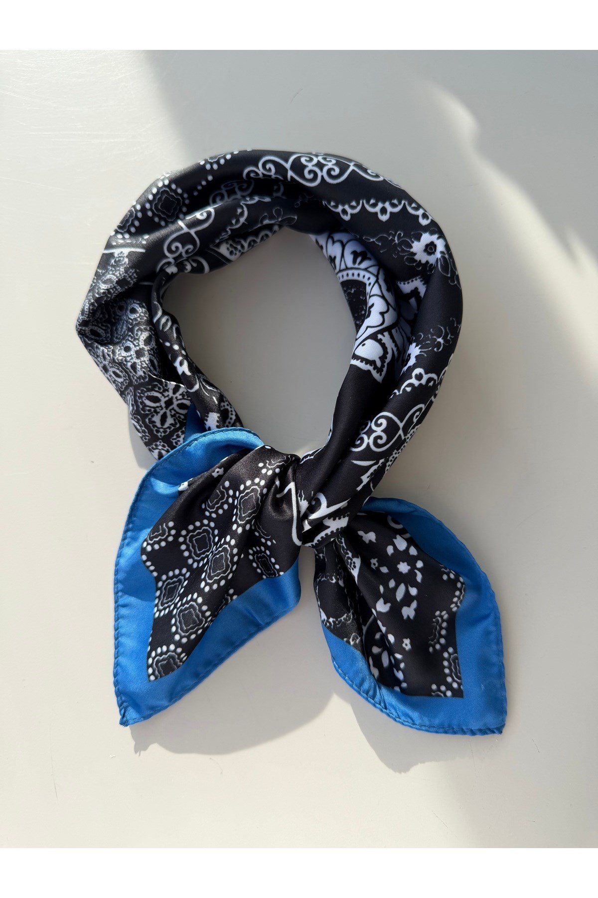 Desenli Fular Bandana 50x50 Kadın Giyim Aksesuar