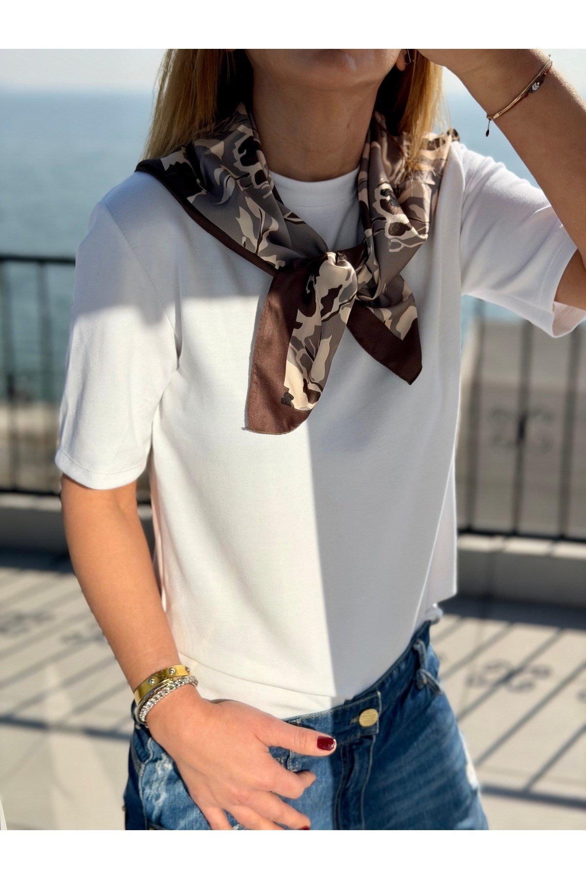 Desenli Fular Bandana Kadın Giyim Aksesuar 70x70