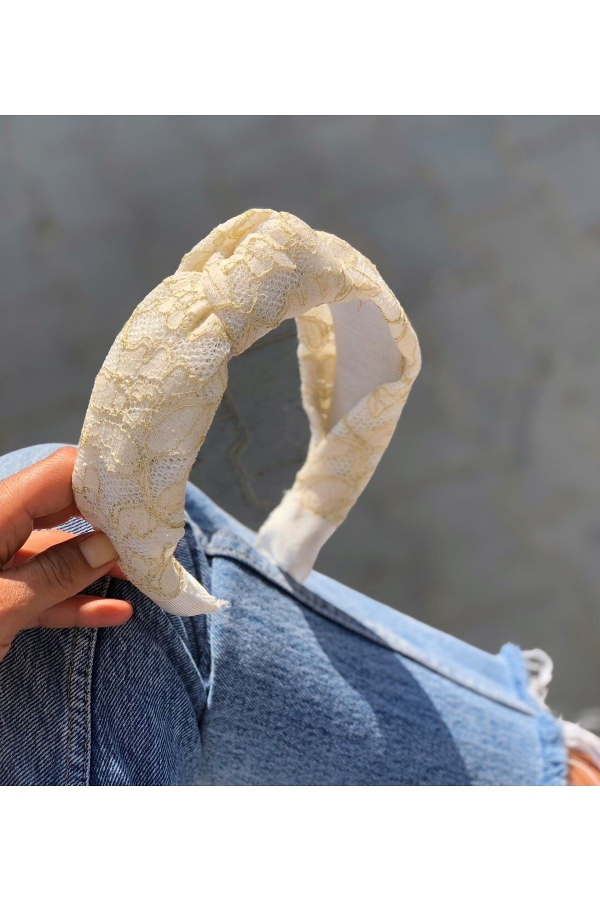 Güpür Dolgu Burgu Taç