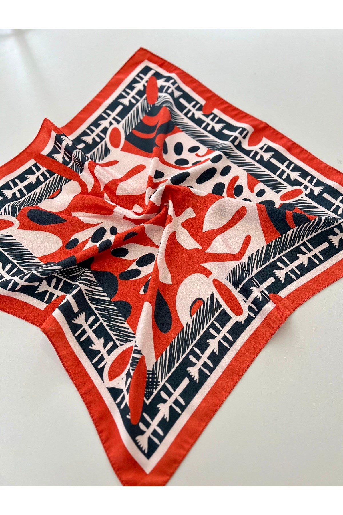 IRINA Fular Bandana