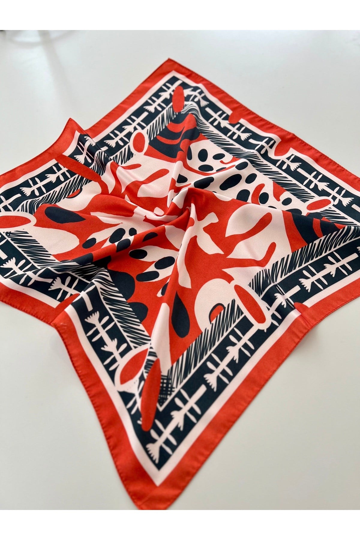 IRINA Fular Bandana