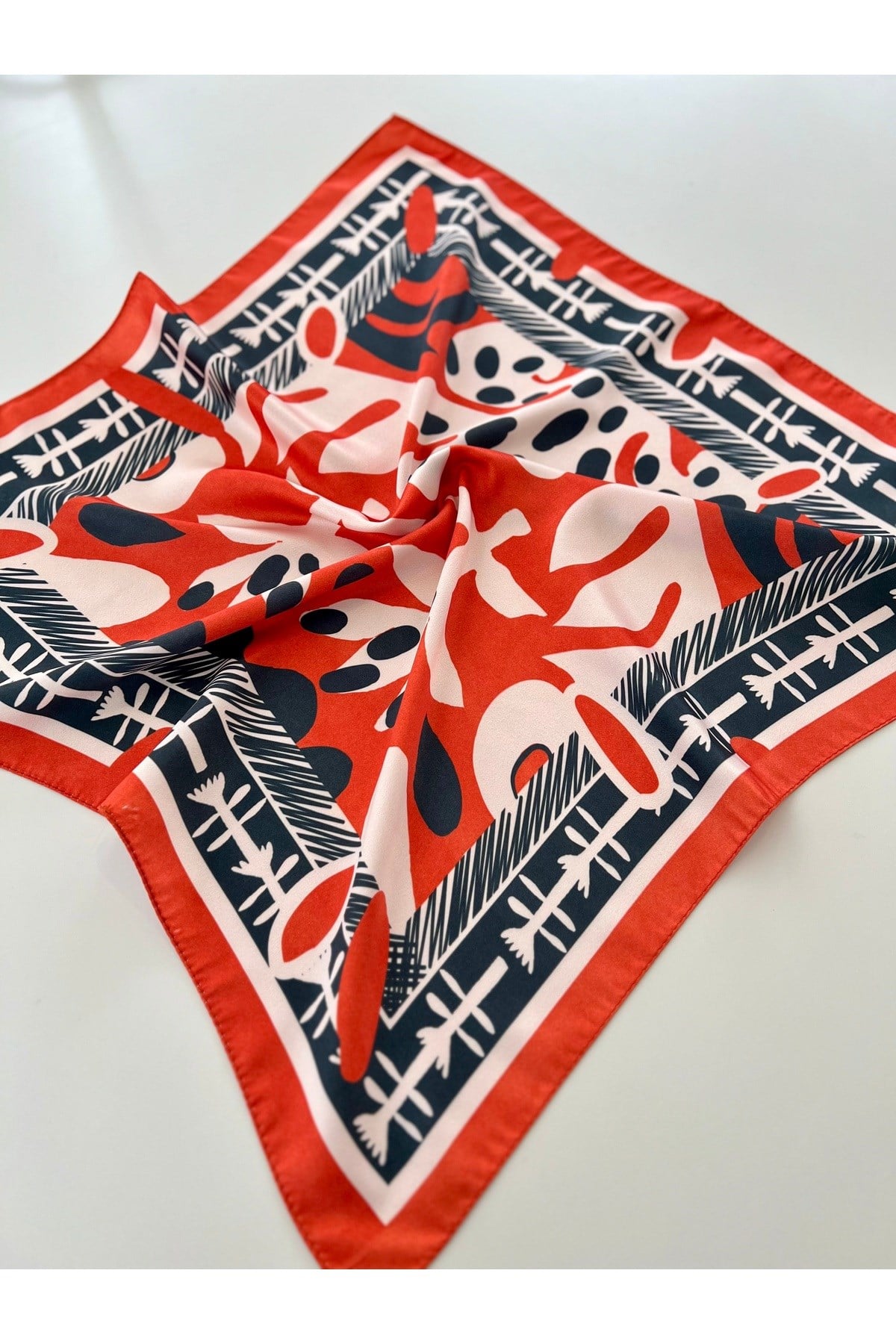 IRINA Fular Bandana