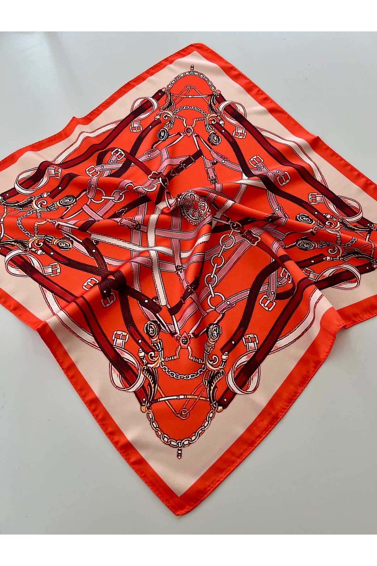 Kadın şal desenli renkli fular bandana