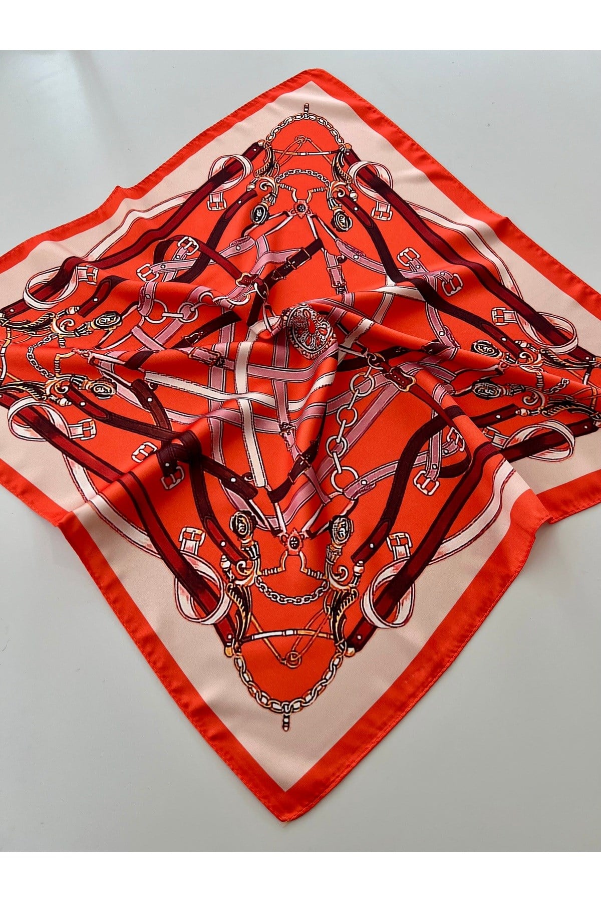 Kadın şal desenli renkli fular bandana