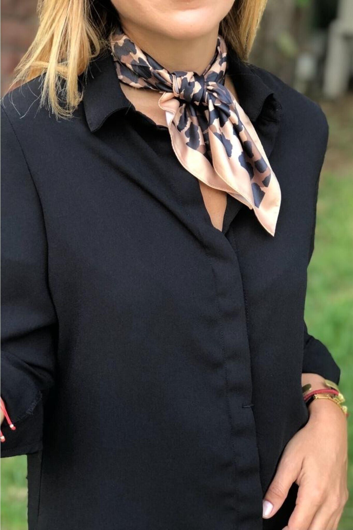 Kate Fular Bandana