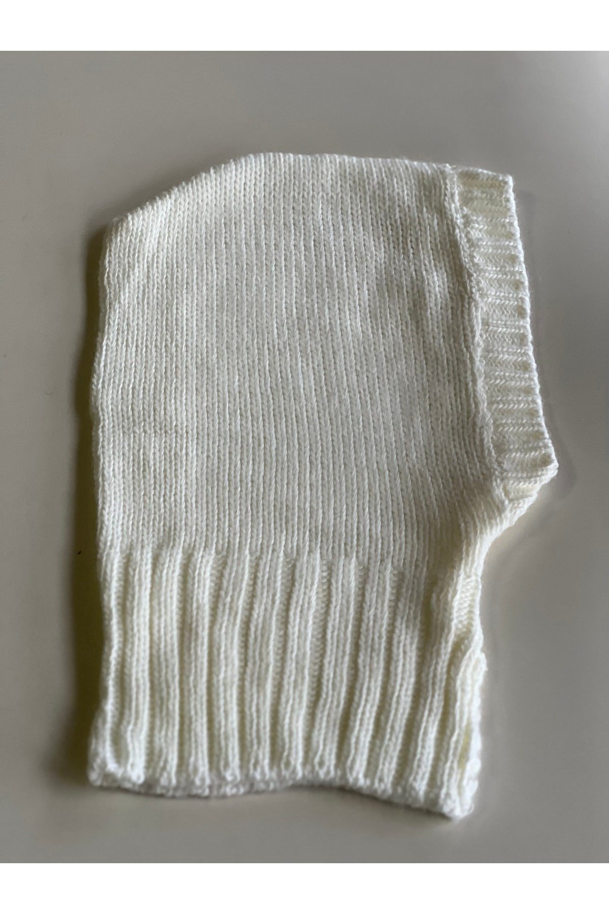 Kırık Beyaz Balaclava