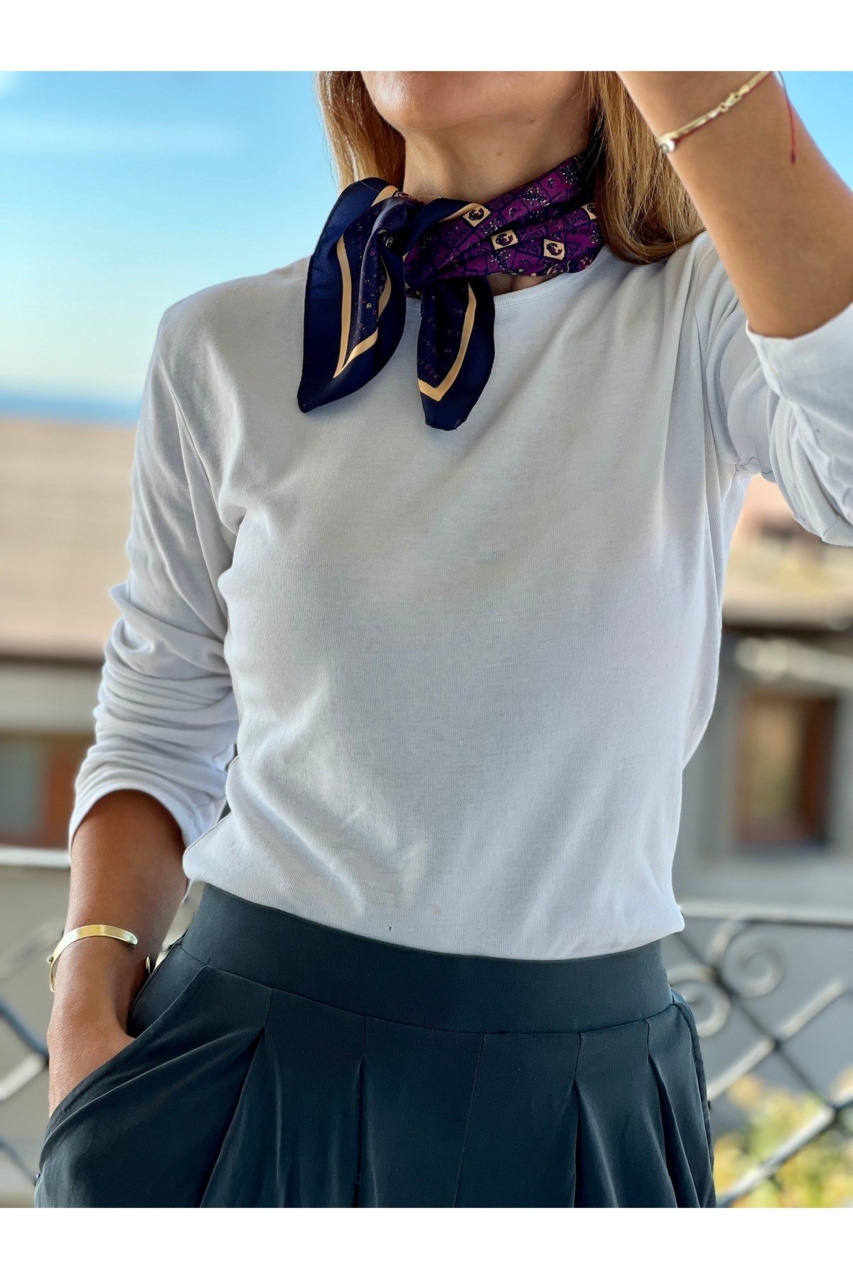 Lacivert Mor Desenli Fular Bandana Kadın Giyim Aksesuar