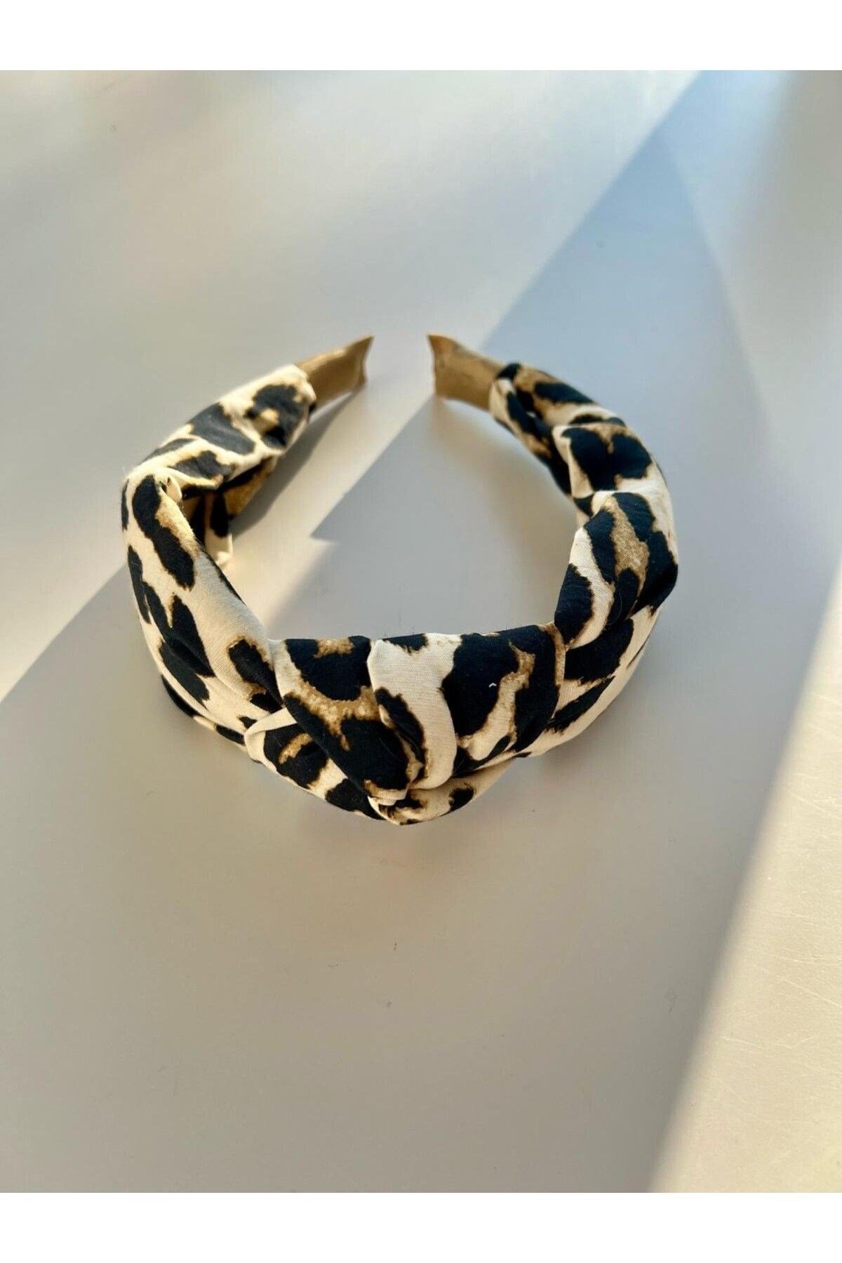 Leopar Desen Düğümlü Taç
