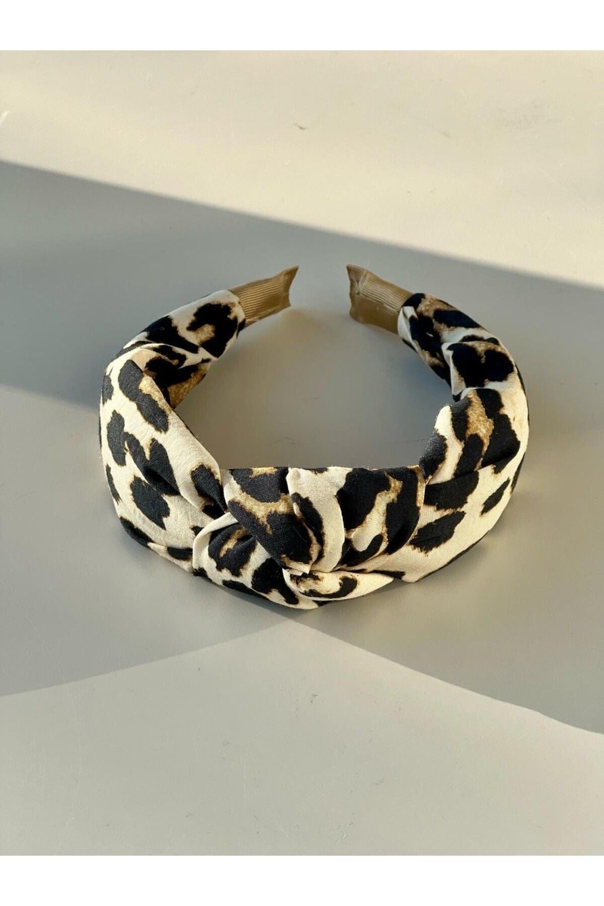 Leopar Desen Düğümlü Taç