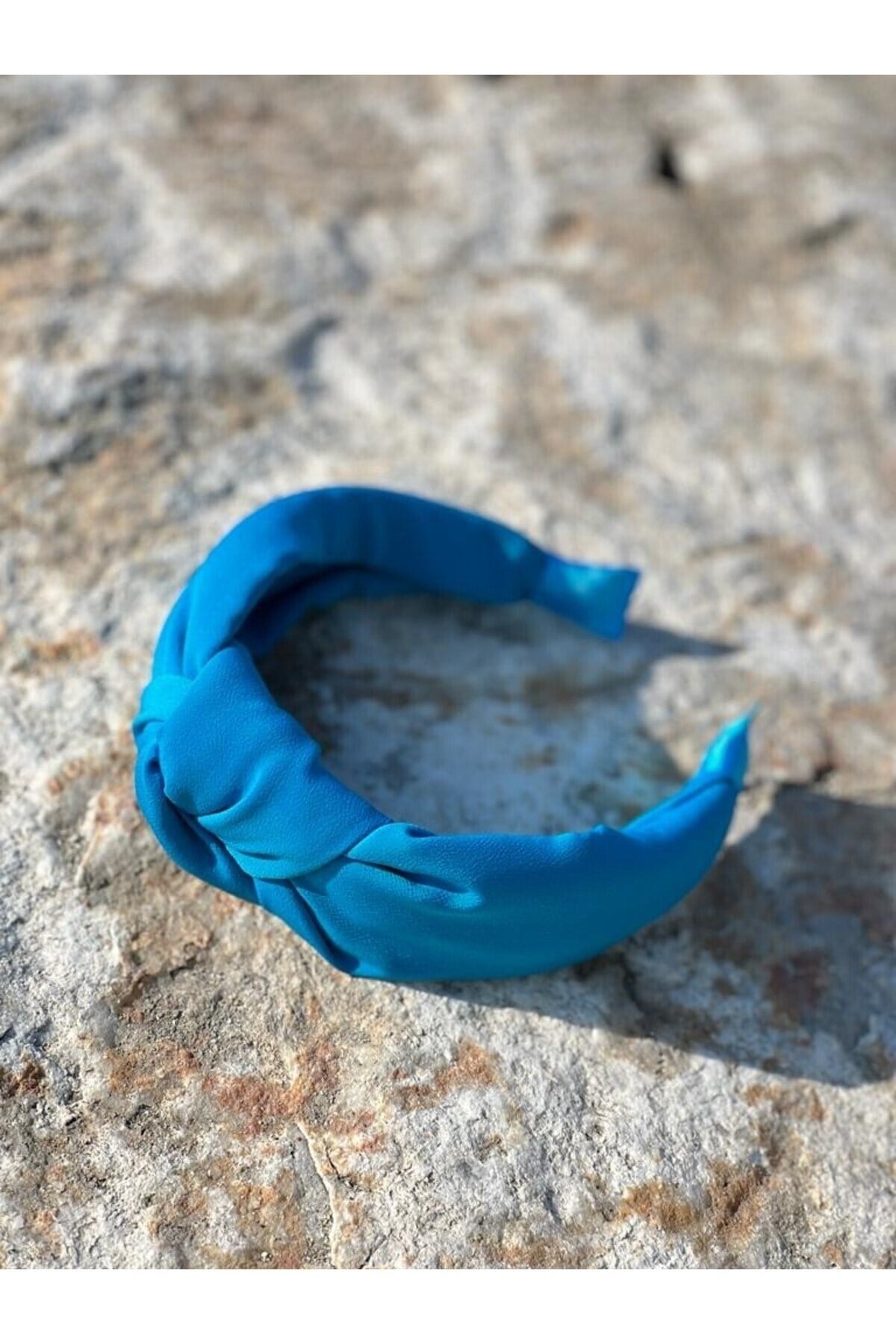Mavi İpek Taç
