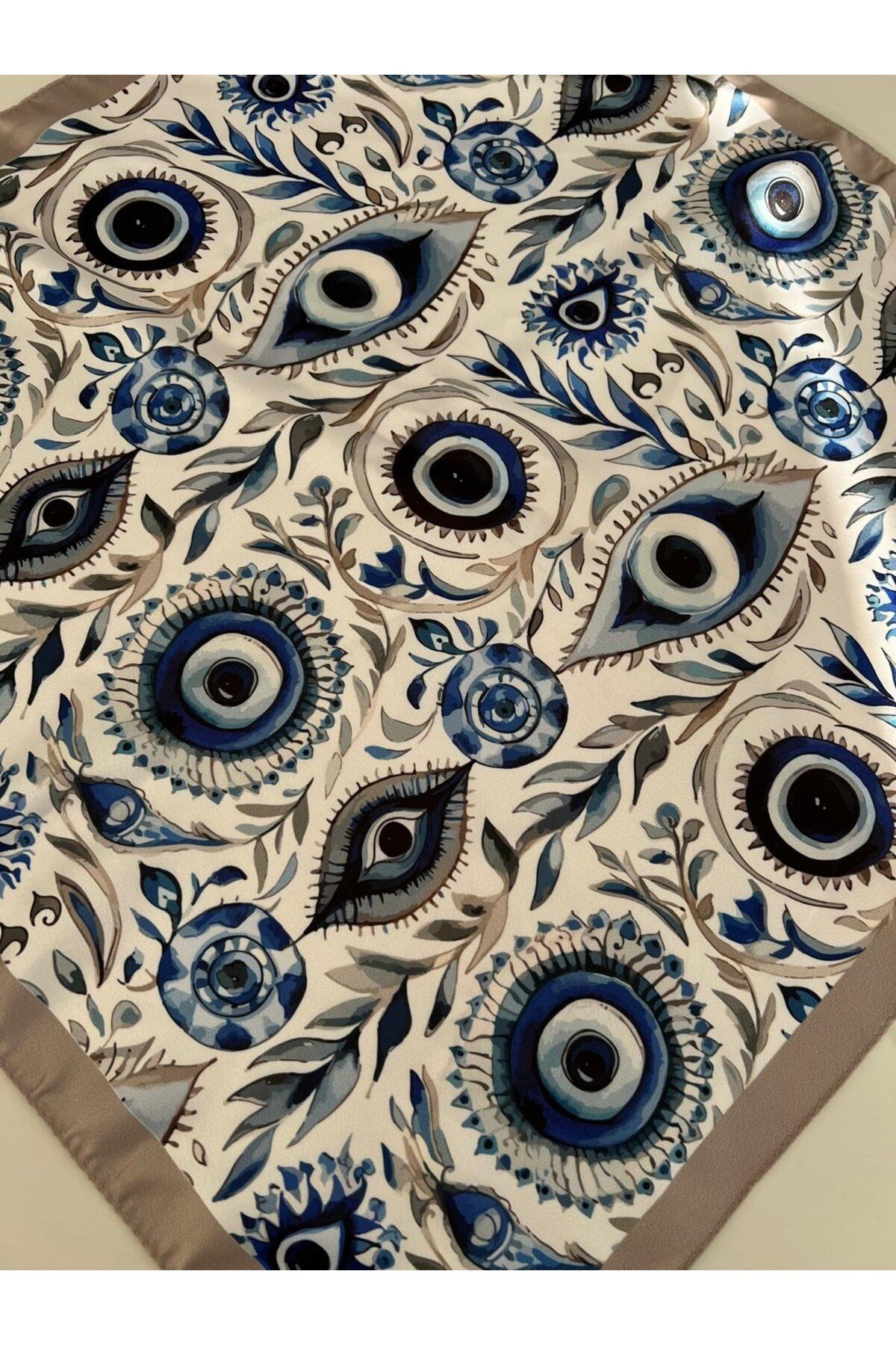 MOLY Fular Bandana
