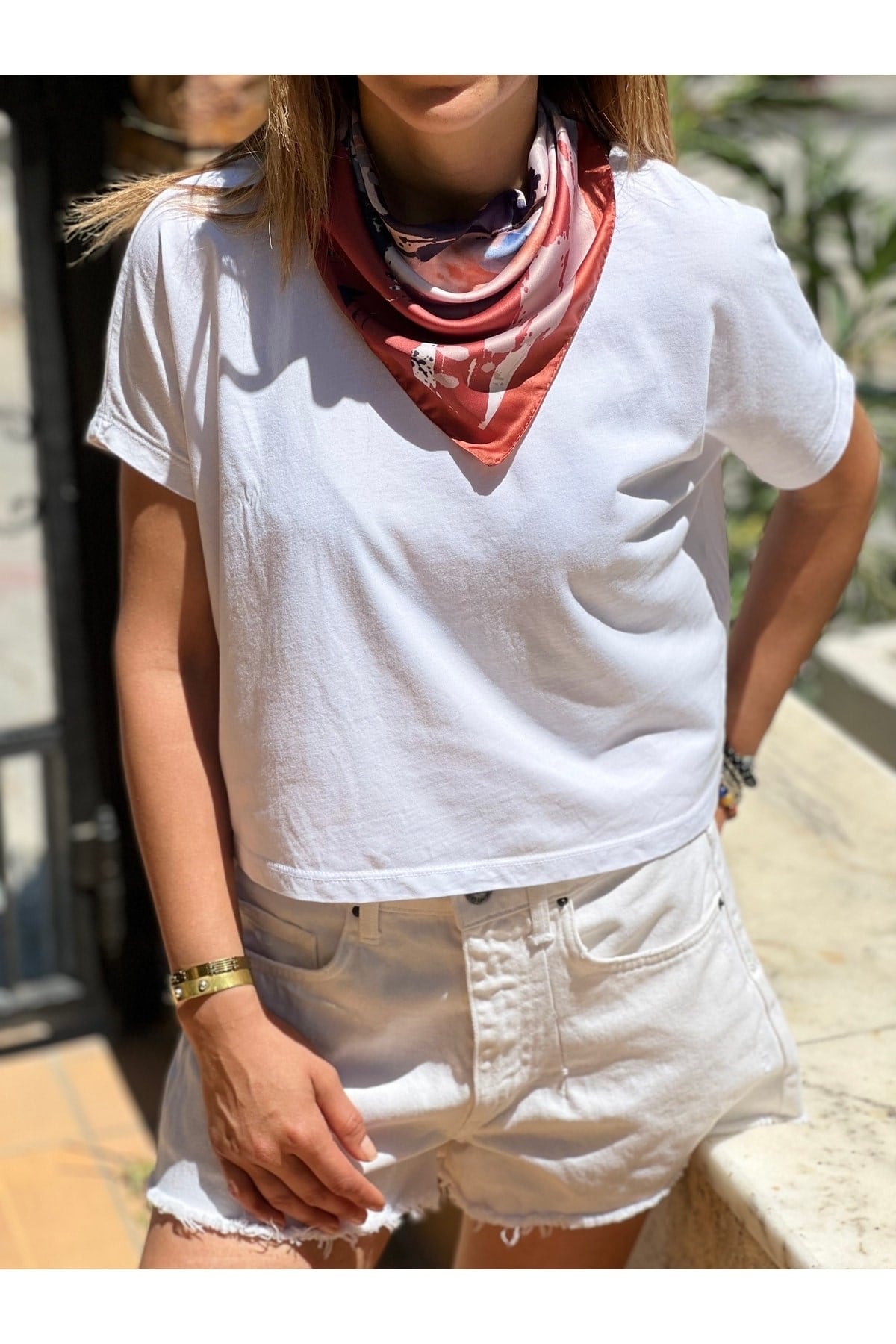 Pembe Kenarlı Mavi Desenli Luna Fular Bandana
