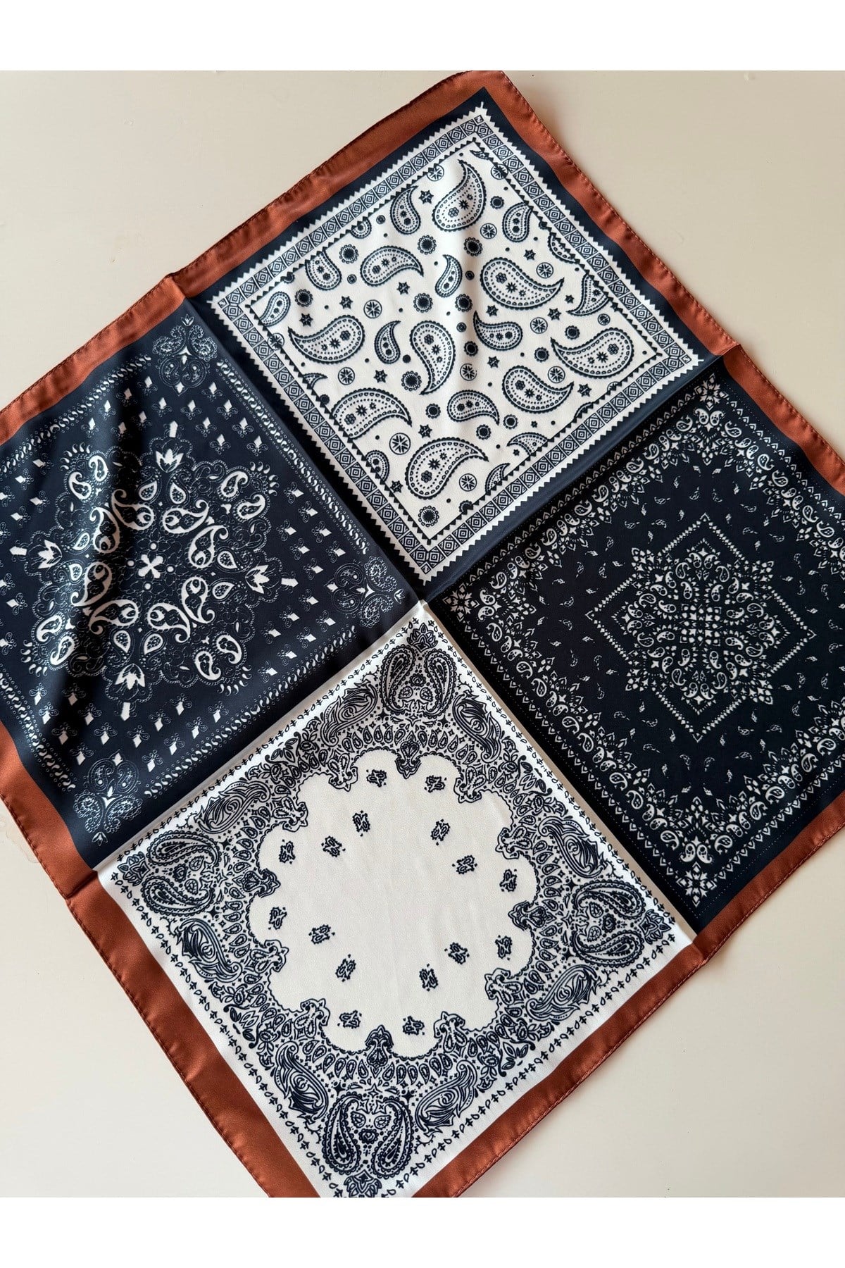 Şal Desenli Fular Bandana Kadın Giyim Aksesuar 50x50