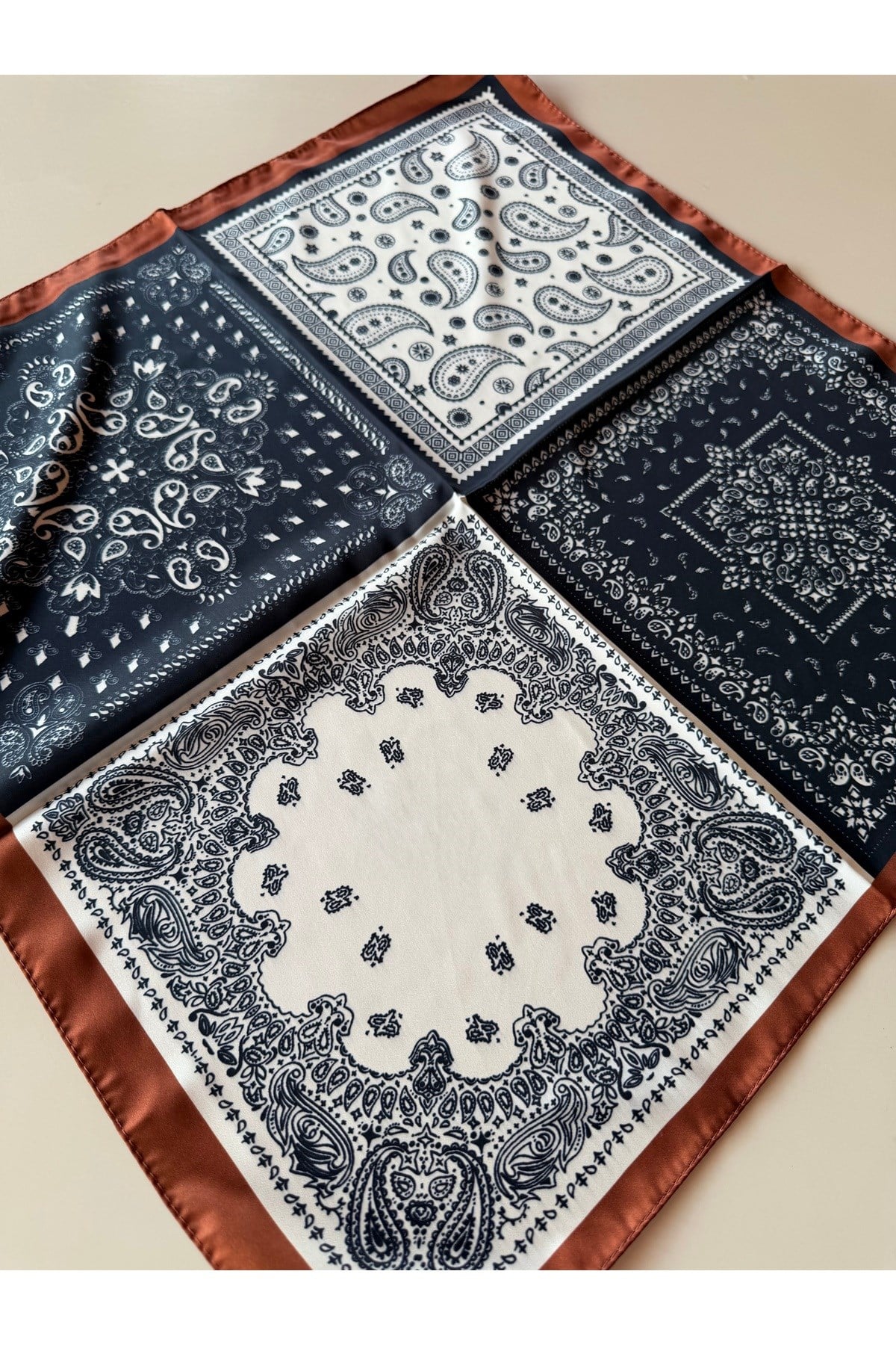 Şal Desenli Fular Bandana Kadın Giyim Aksesuar 50x50