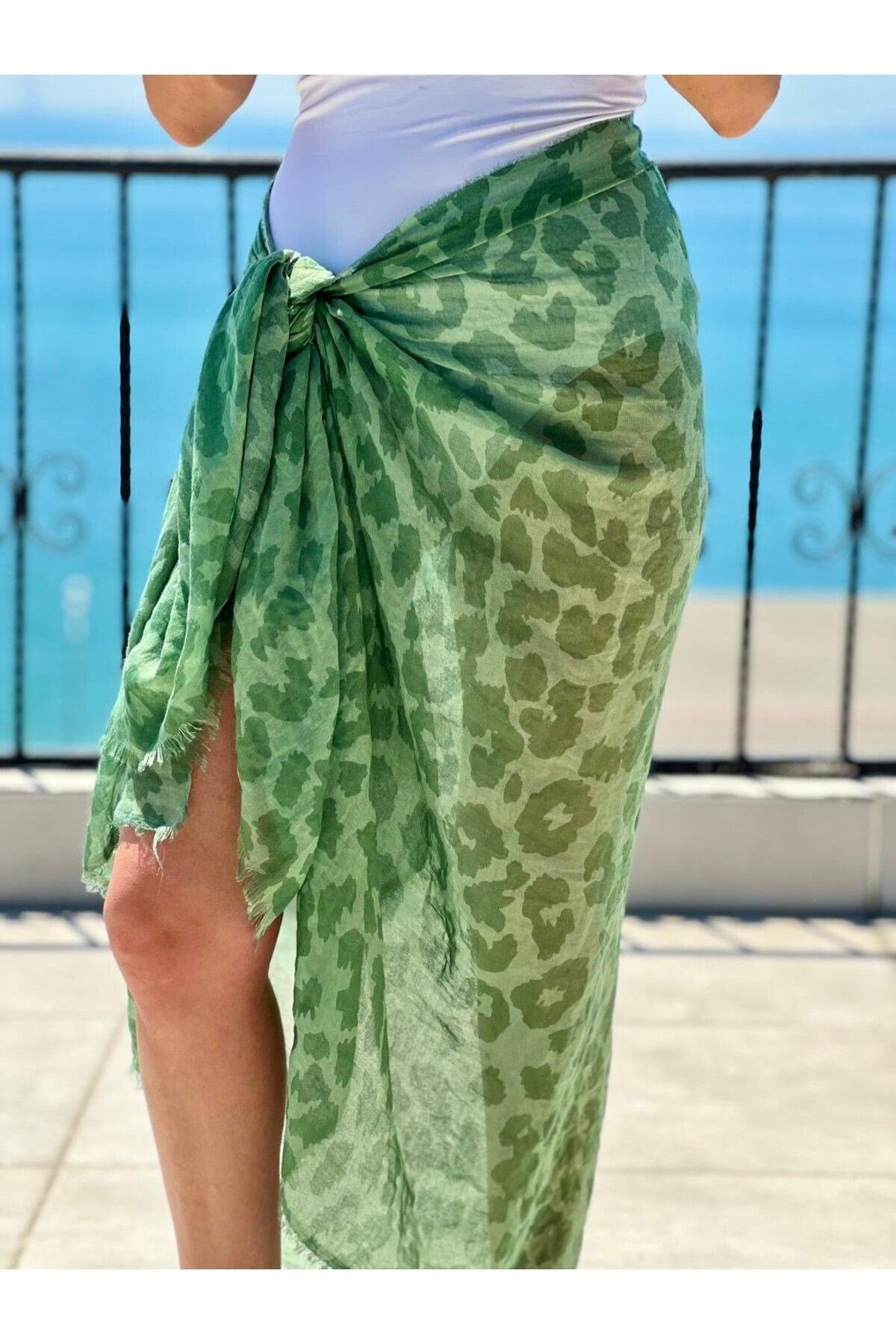 Sofıa Özel Desenli Pareo