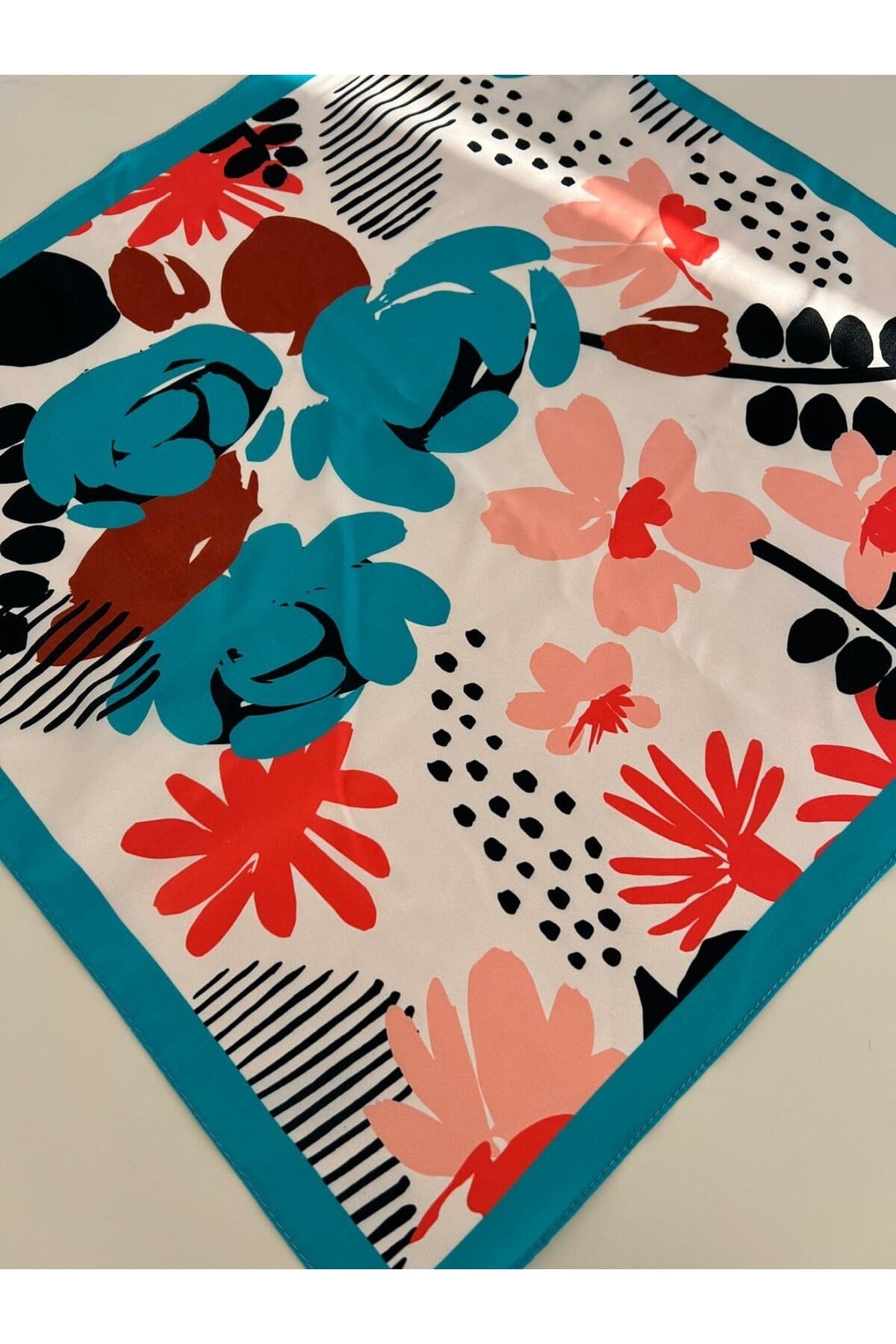 TERESSA Fular Bandana