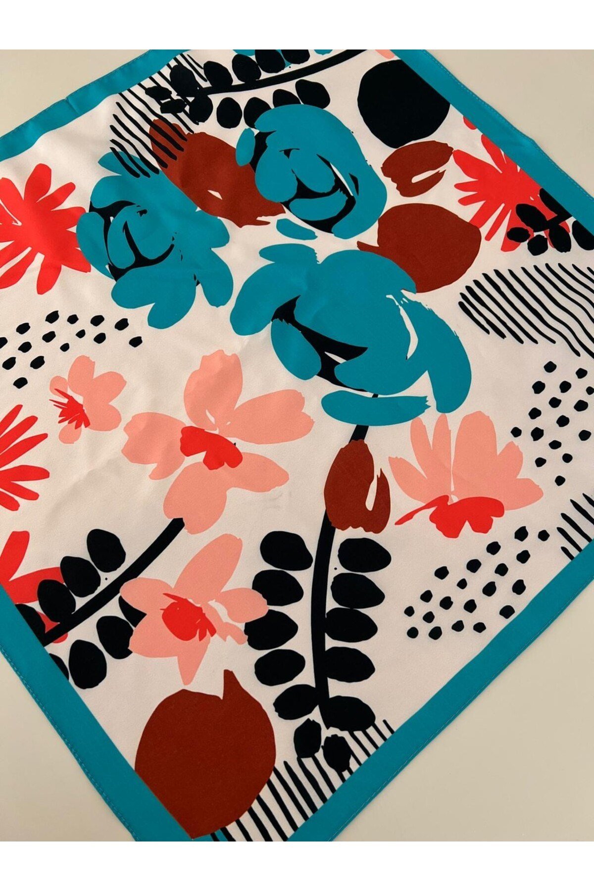 TERESSA Fular Bandana